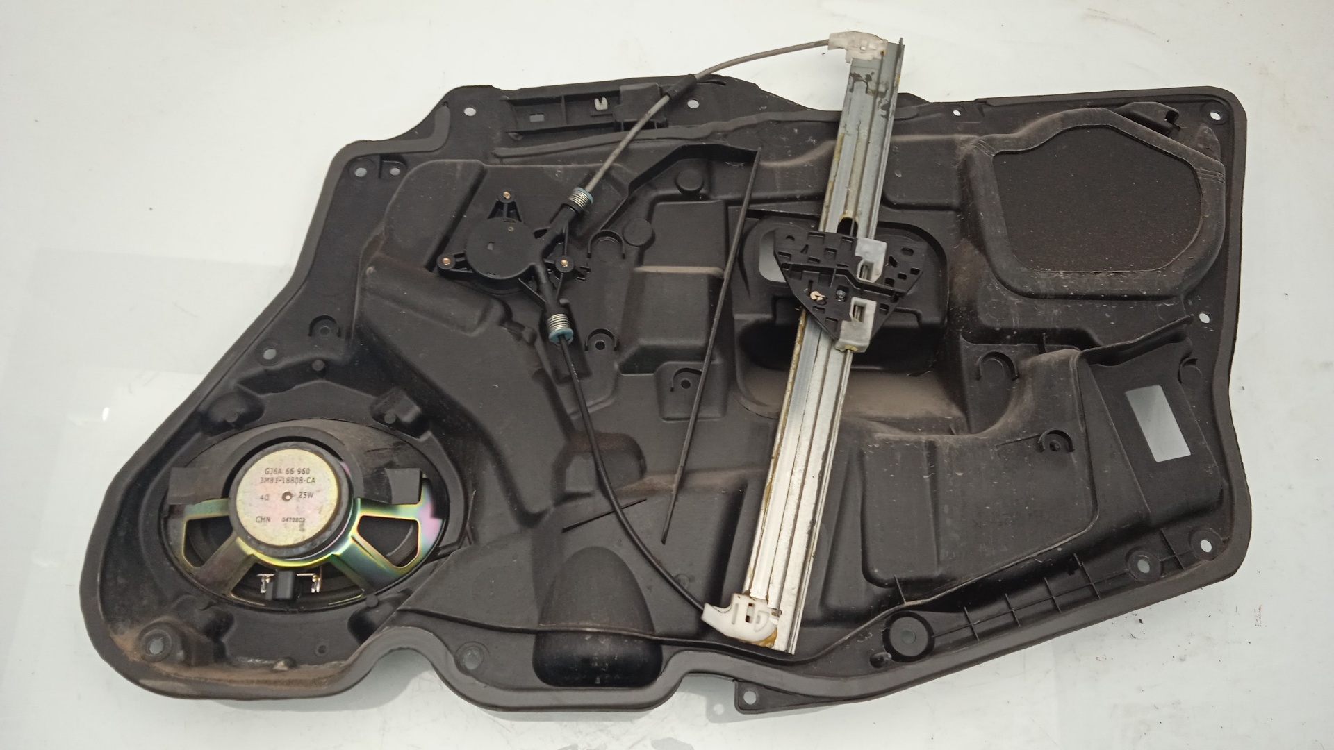 ELEVALUNAS DELANTERO IZQUIERDO MAZDA 6 L8