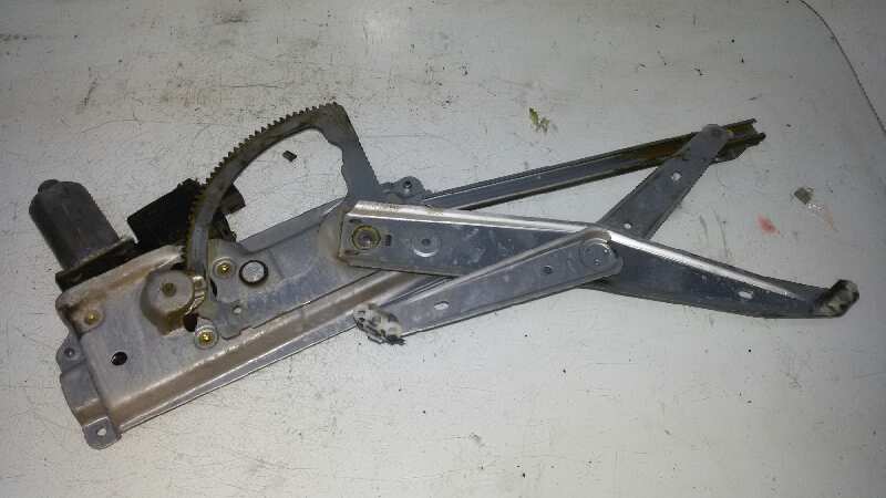 ELEVALUNAS DELANTERO DERECHO OPEL VECTRA X 20 DTL