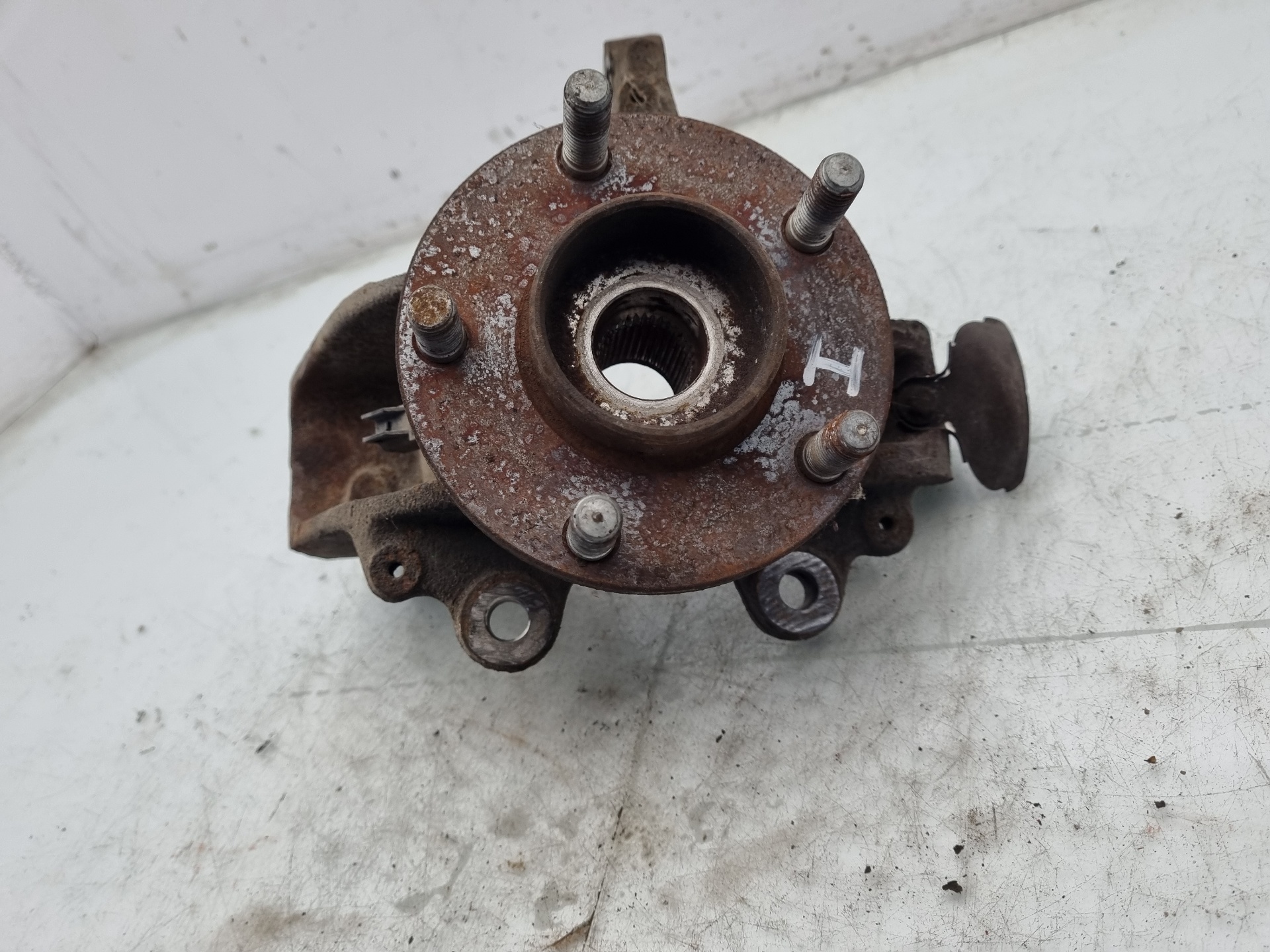 MANGUETA DELANTERA IZQUIERDA FORD FOCUS G8DA