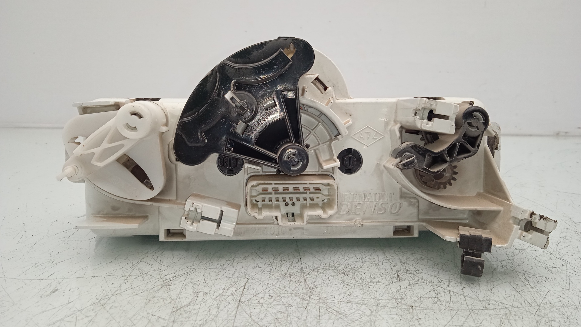 MANDO CALEFACCION / AIRE ACONDICIONADO RENAULT KAN K9K B8