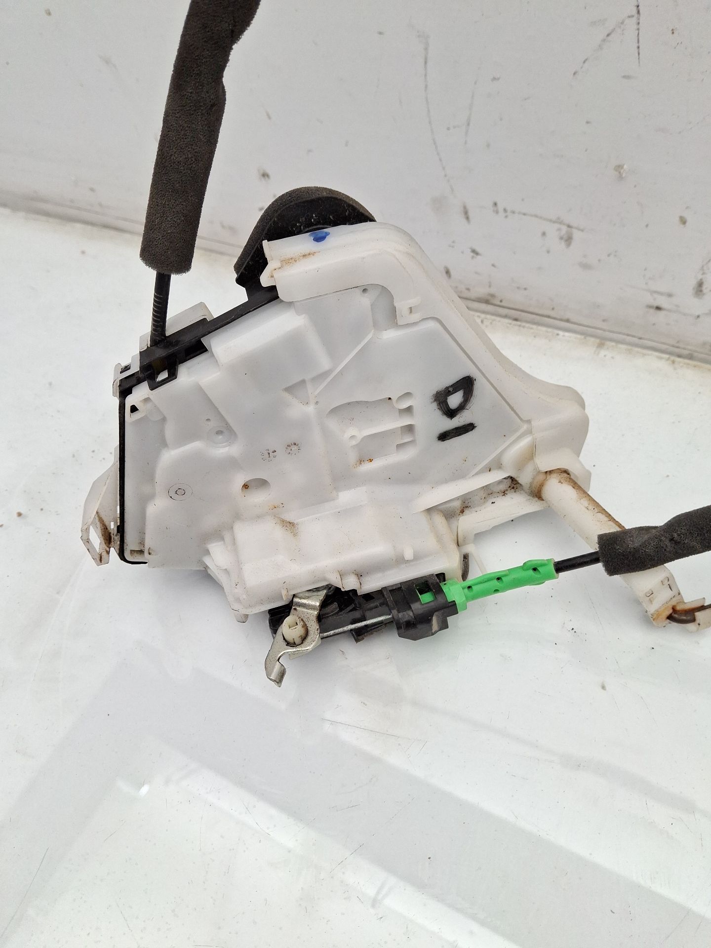 CERRADURA PUERTA DELANTERA IZQUIERDA NISSAN JUKE 