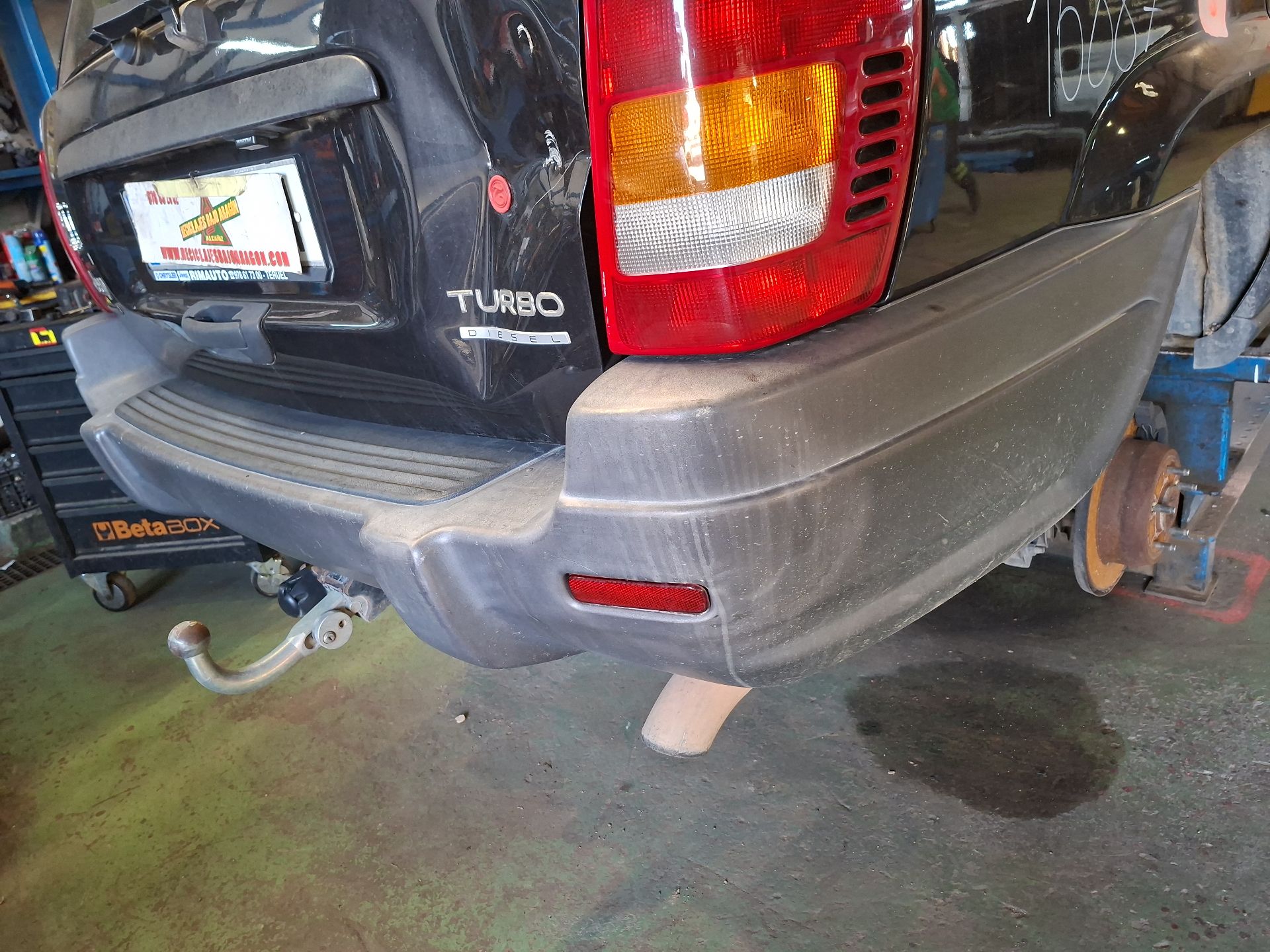 PARAGOLPES TRASERO JEEP GRAND 