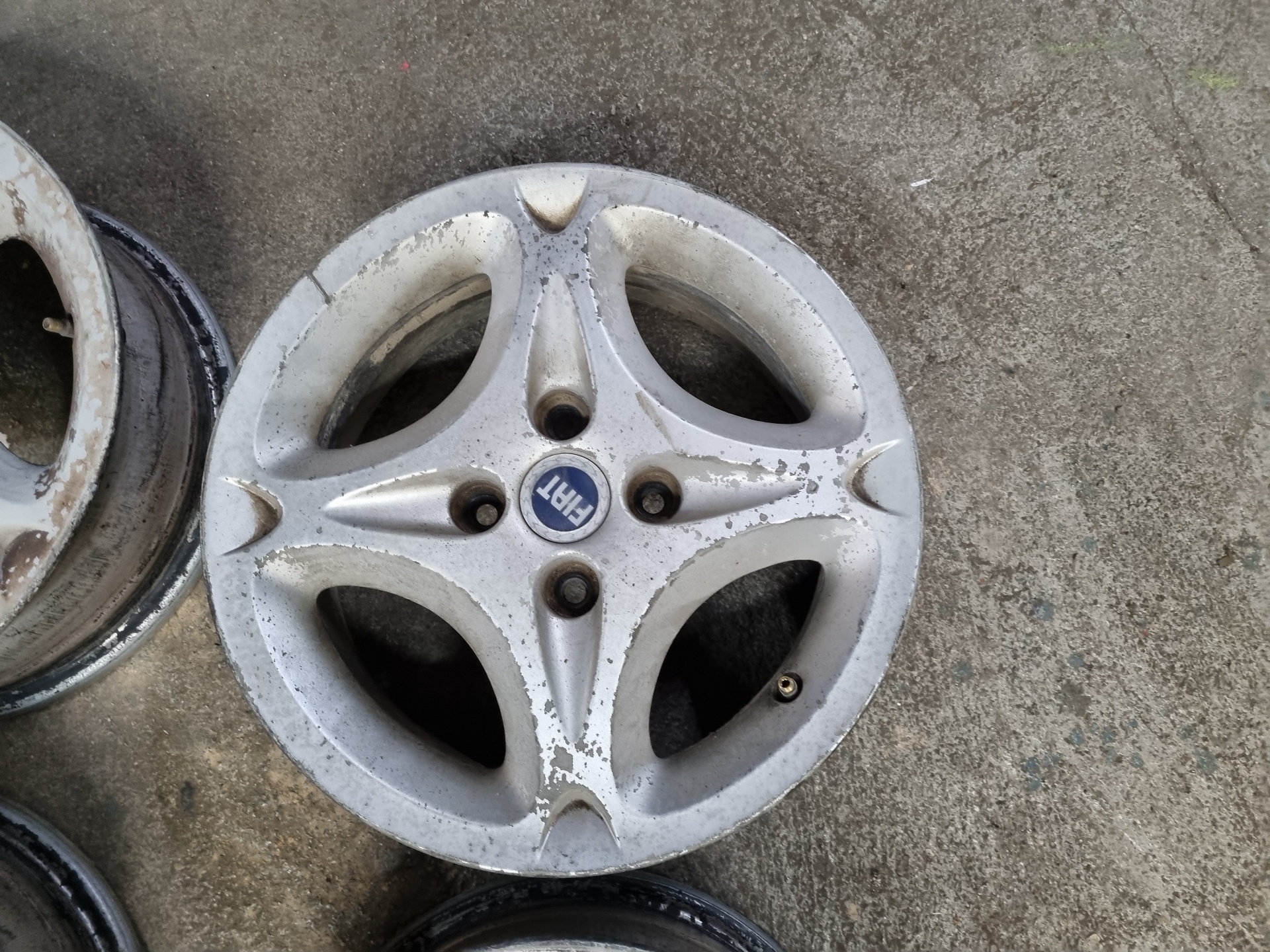 JUEGO LLANTAS FIAT DOBLO 182B9000