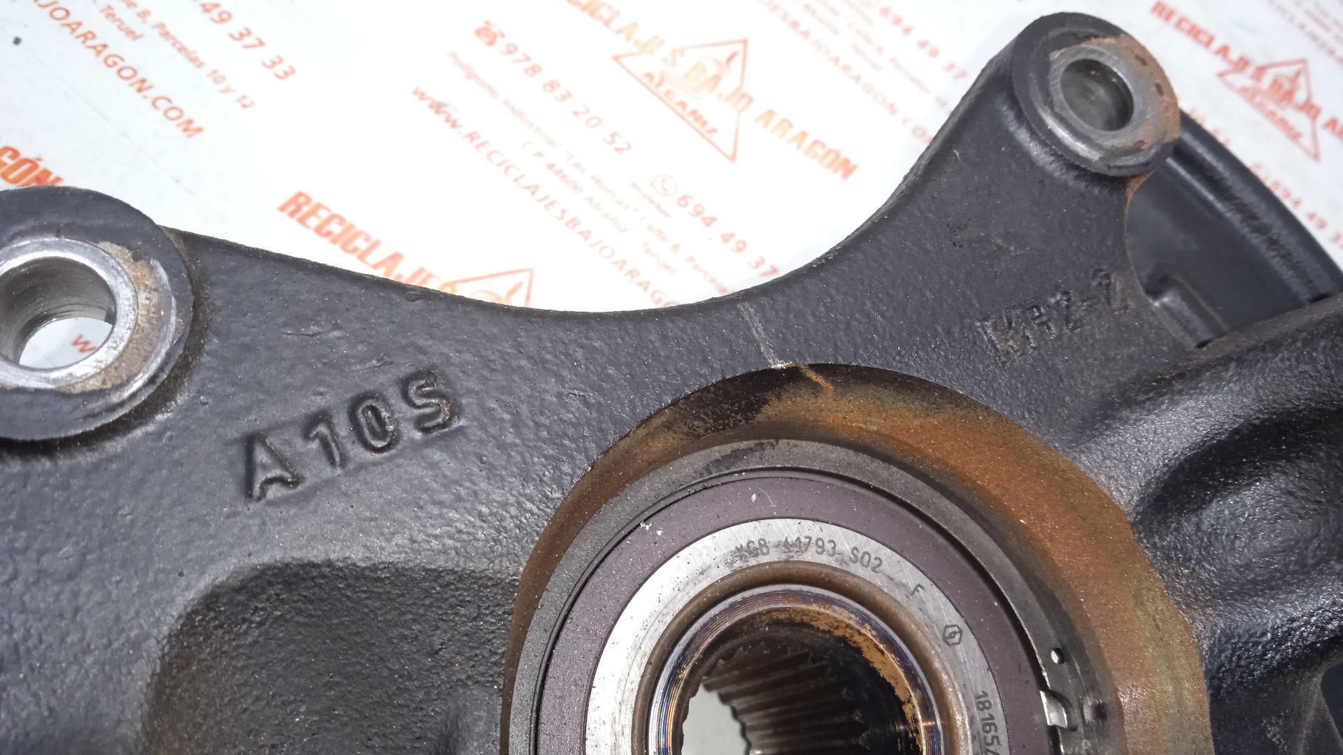 MANGUETA DELANTERA DERECHA DACIA DUSTER 