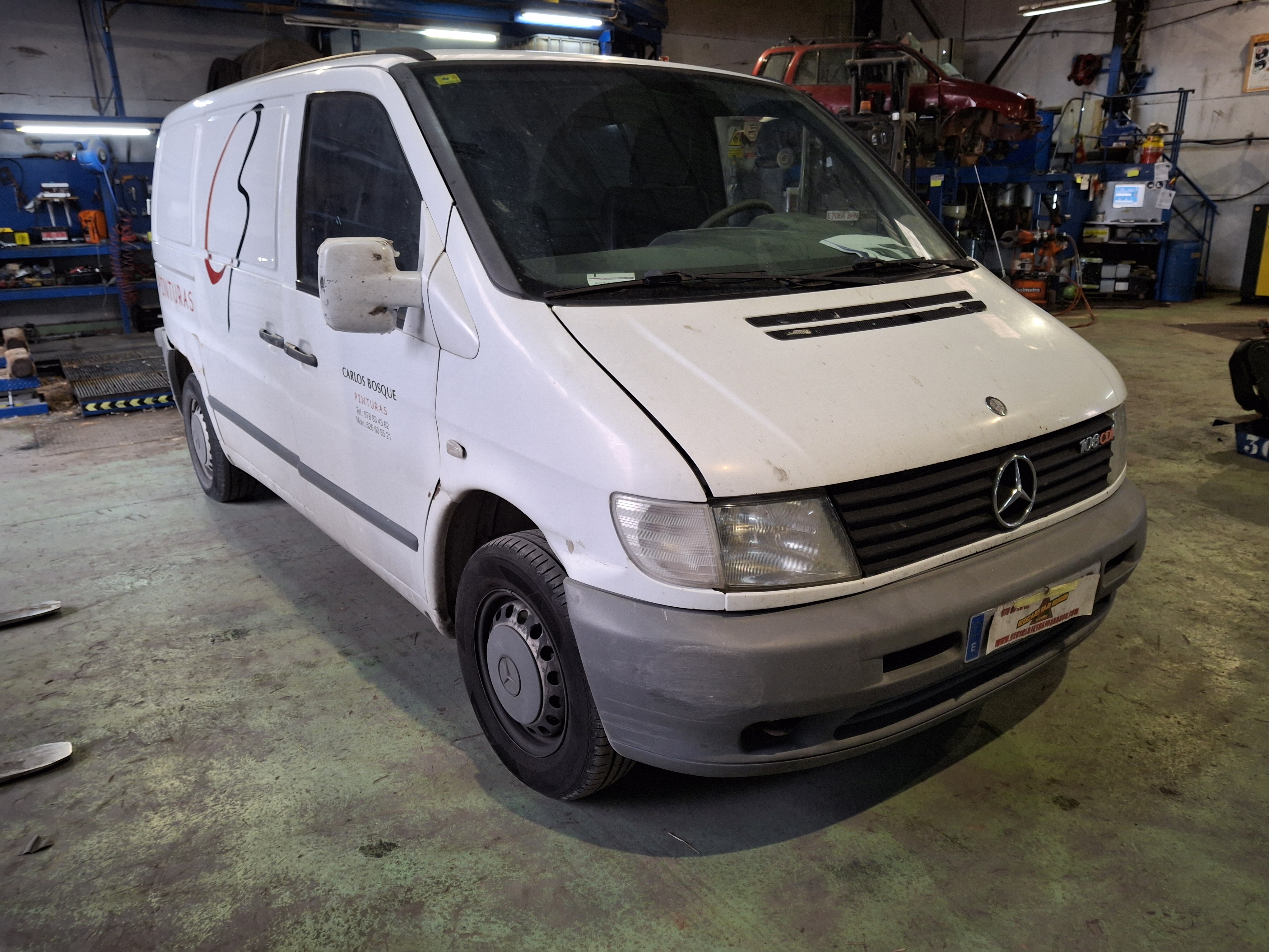 LLANTA MERCEDES-BENZ VITO 