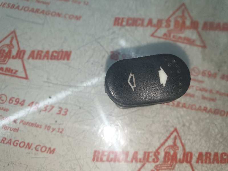 MANDO ELEVALUNAS DELANTERO DERECHO FORD TRANSIT JXFA