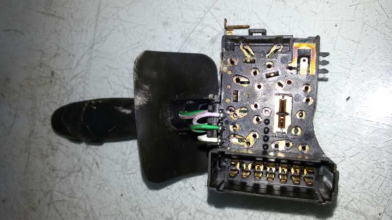 MANDO LUCES RENAULT CLIO D4F G7