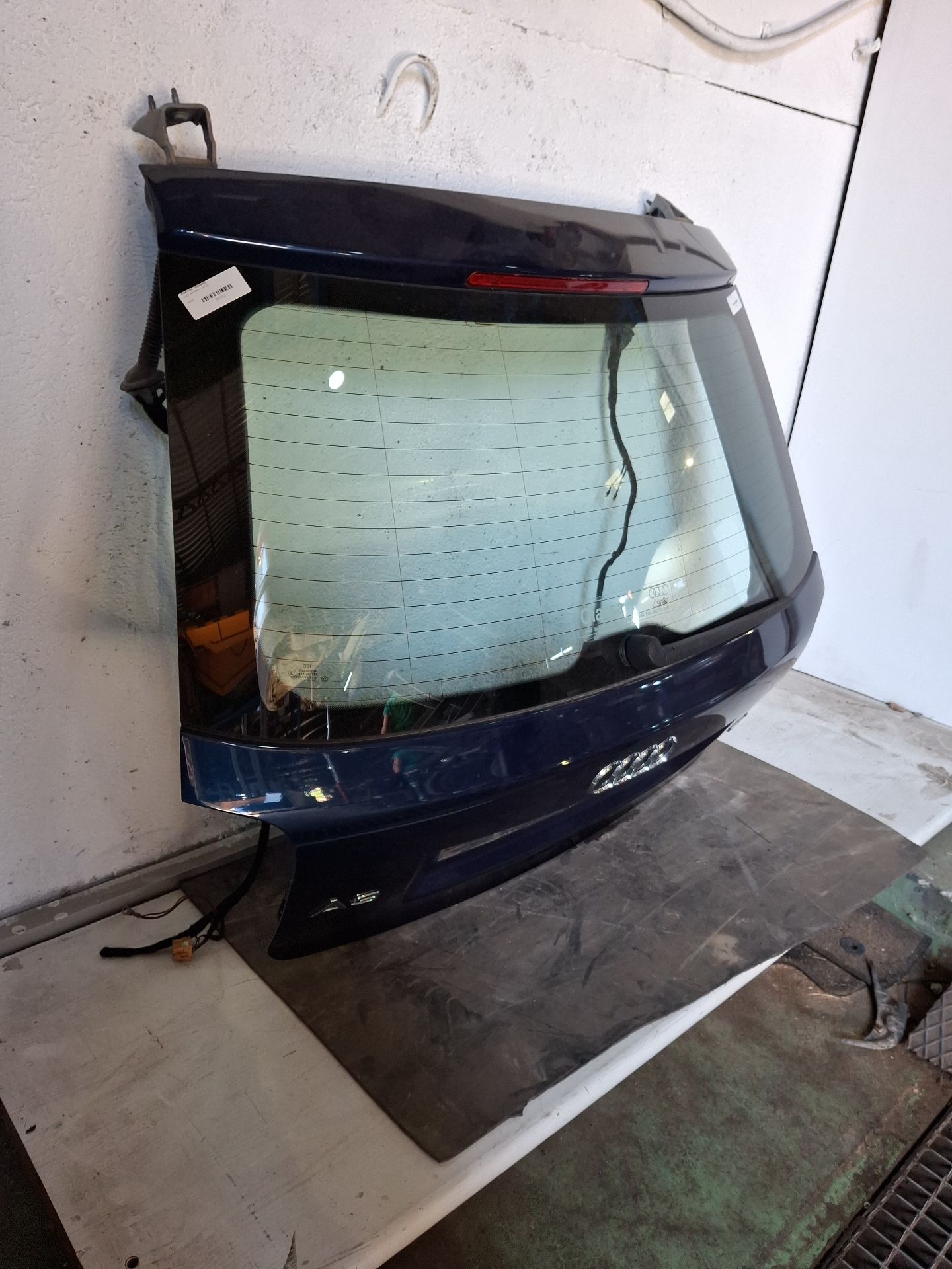 PORTON TRASERO AUDI A3 
