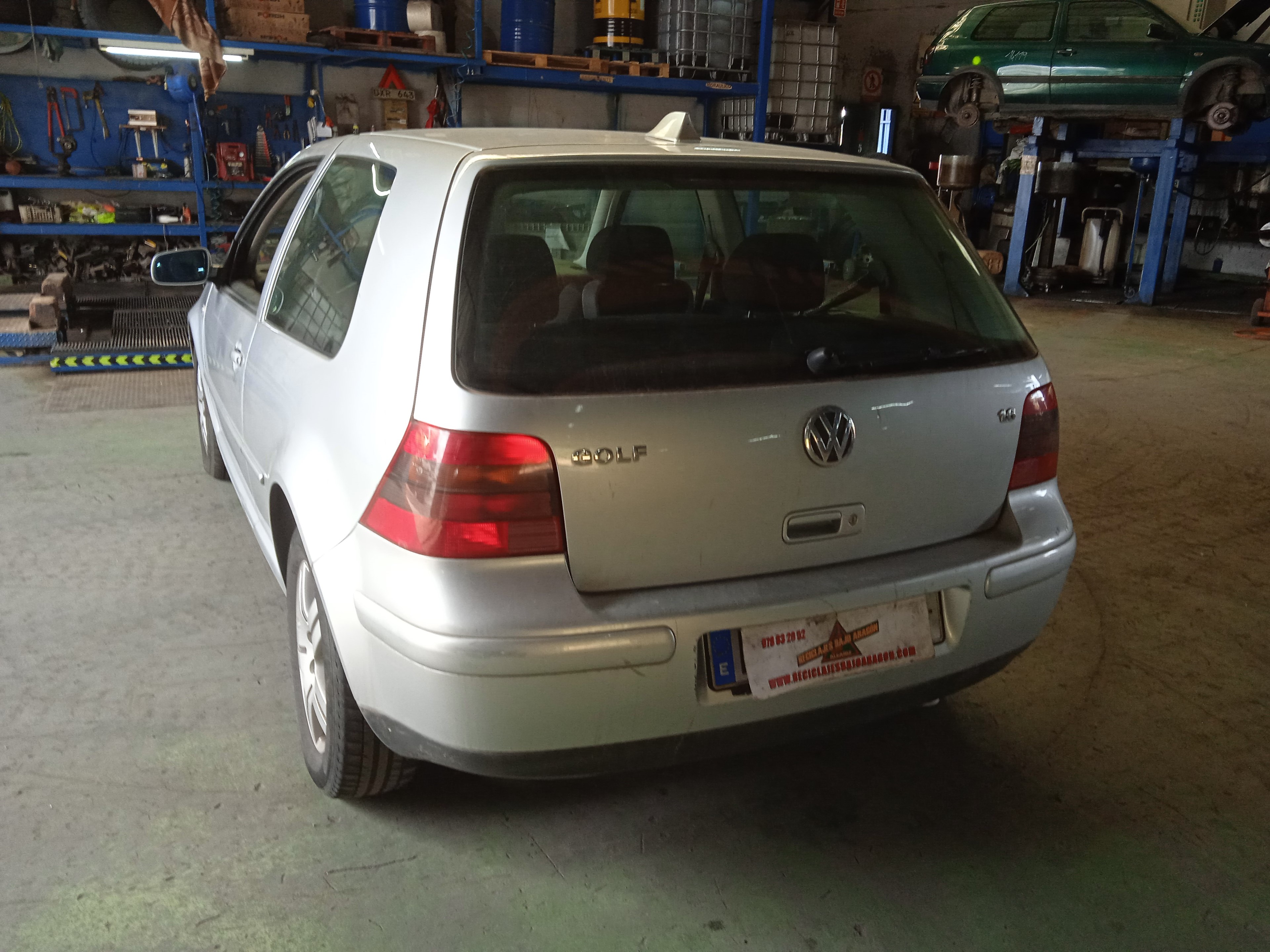 COMPRESOR AIRE ACONDICIONADO VOLKSWAGEN GOLF AKL