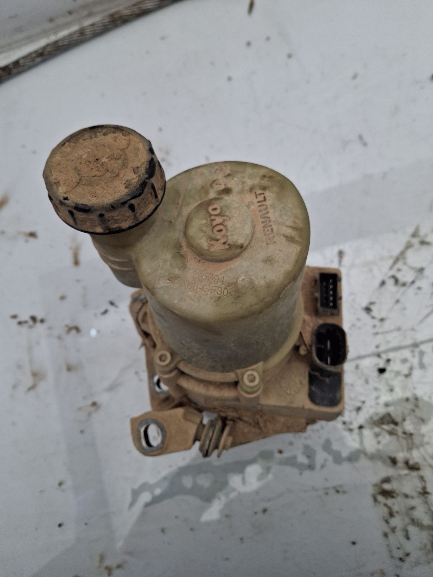 PILOTO TRASERO IZQUIERDO RENAULT KANGOO 