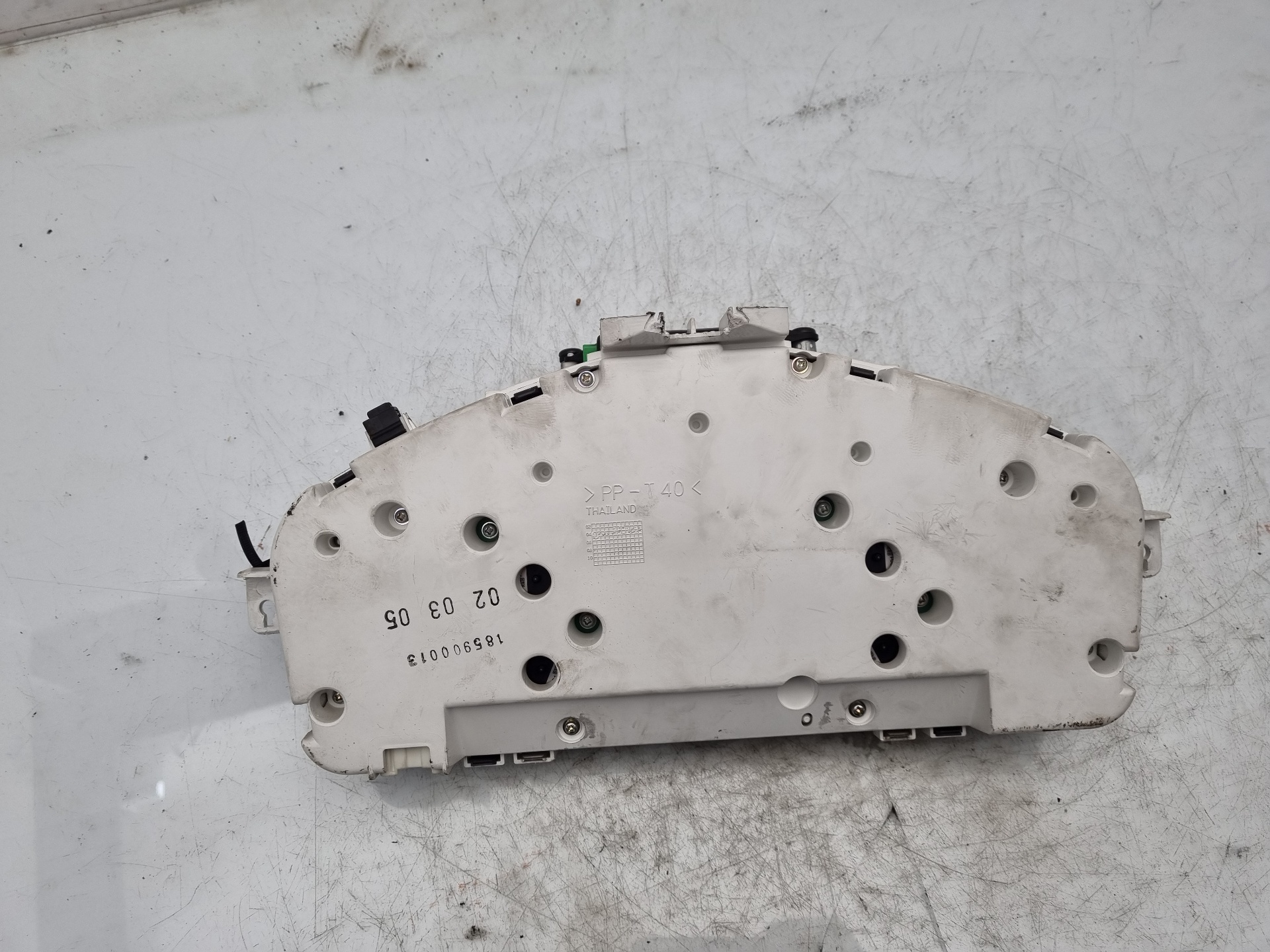 CUADRO INSTRUMENTOS VOLVO S40 D4204T/D