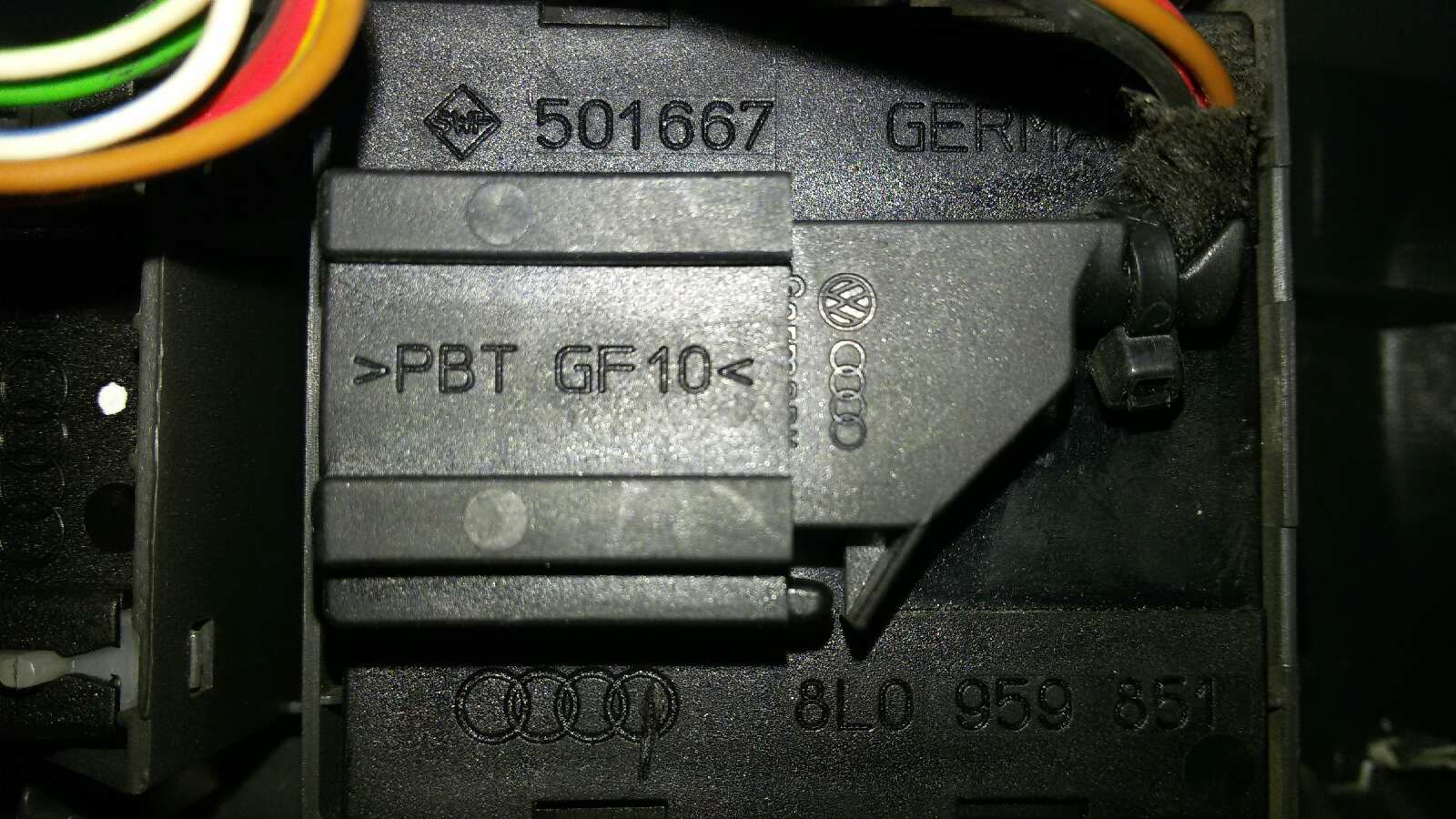 MANDO ELEVALUNAS DELANTERO IZQUIERDO AUDI A3 