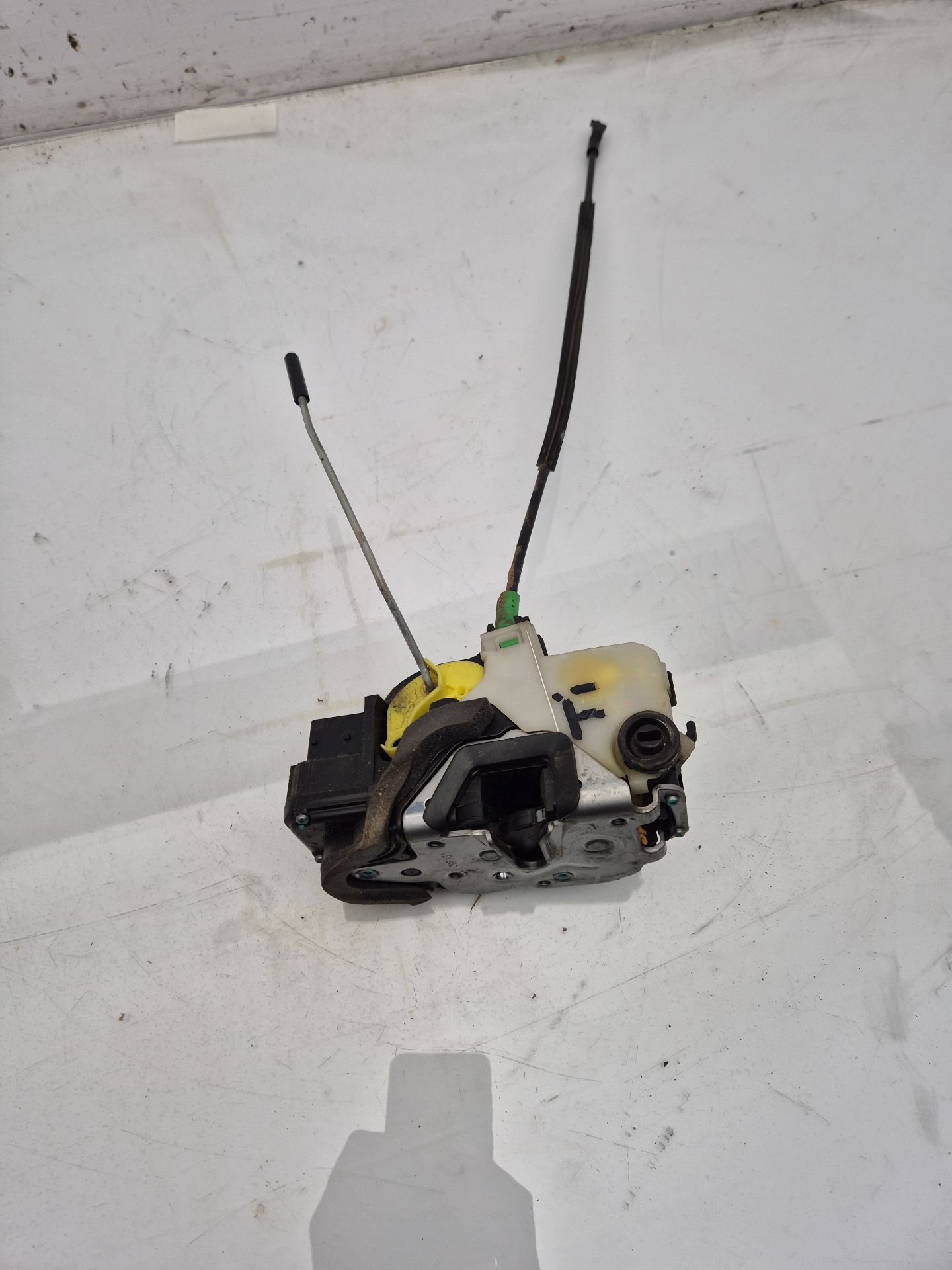 CERRADURA PUERTA TRASERA IZQUIERDA OPEL INSIGNIA 