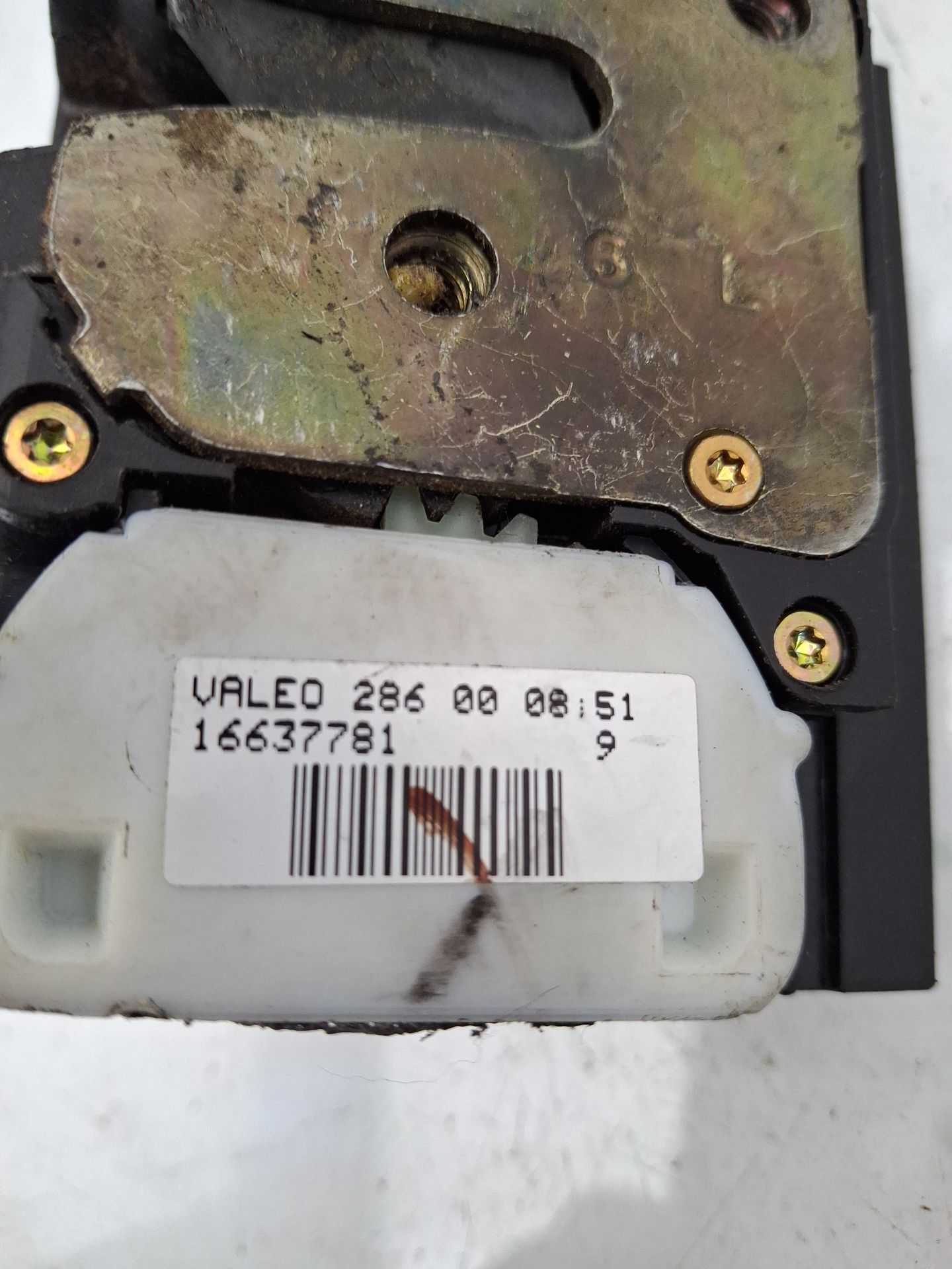 CERRADURA MALETERO / PORTON CHEVROLET TRANS 