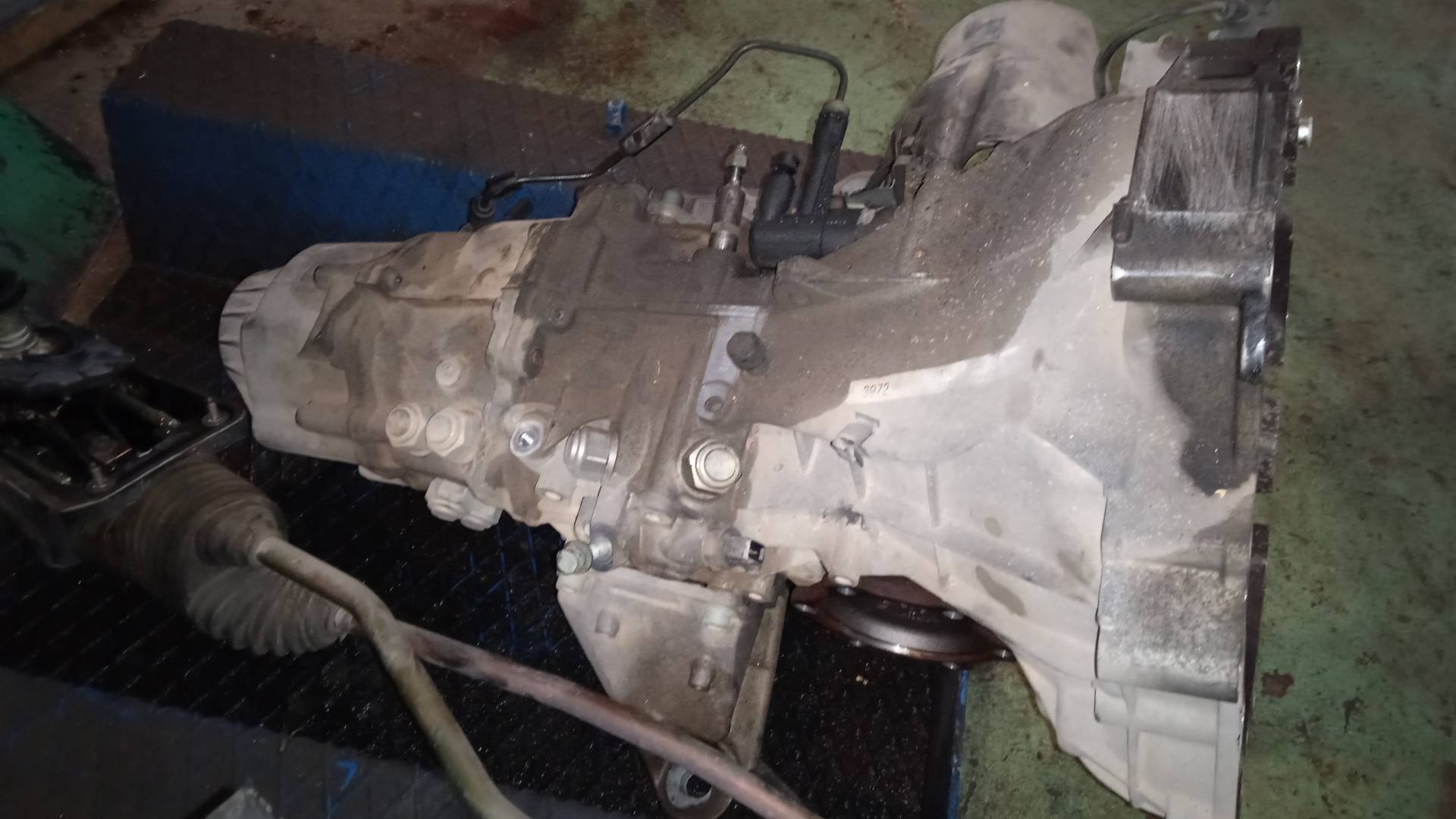 CAJA CAMBIOS AUDI A6 AKN