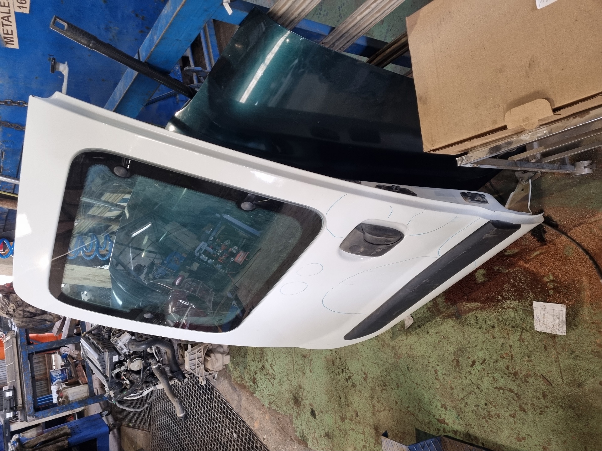 PUERTA LATERAL CORREDERA DERECHA RENAULT KANGOO K9K W7