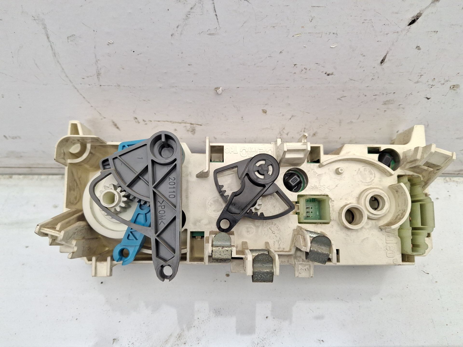 MANDO CALEFACCION / AIRE ACONDICIONADO PEUGEOT PAR 