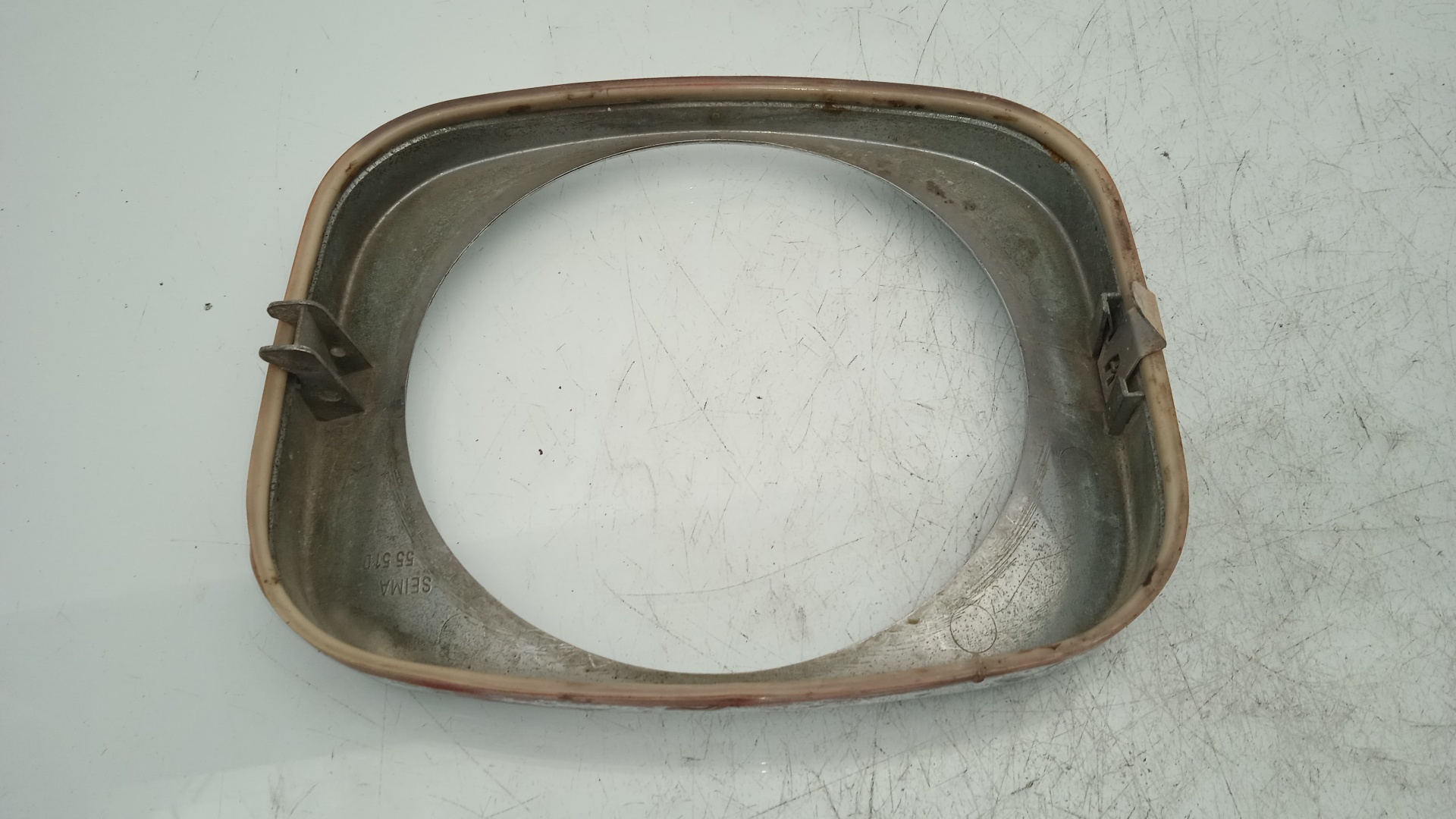 MOLDURAS DELANTERAS CITROEN DYANE M28