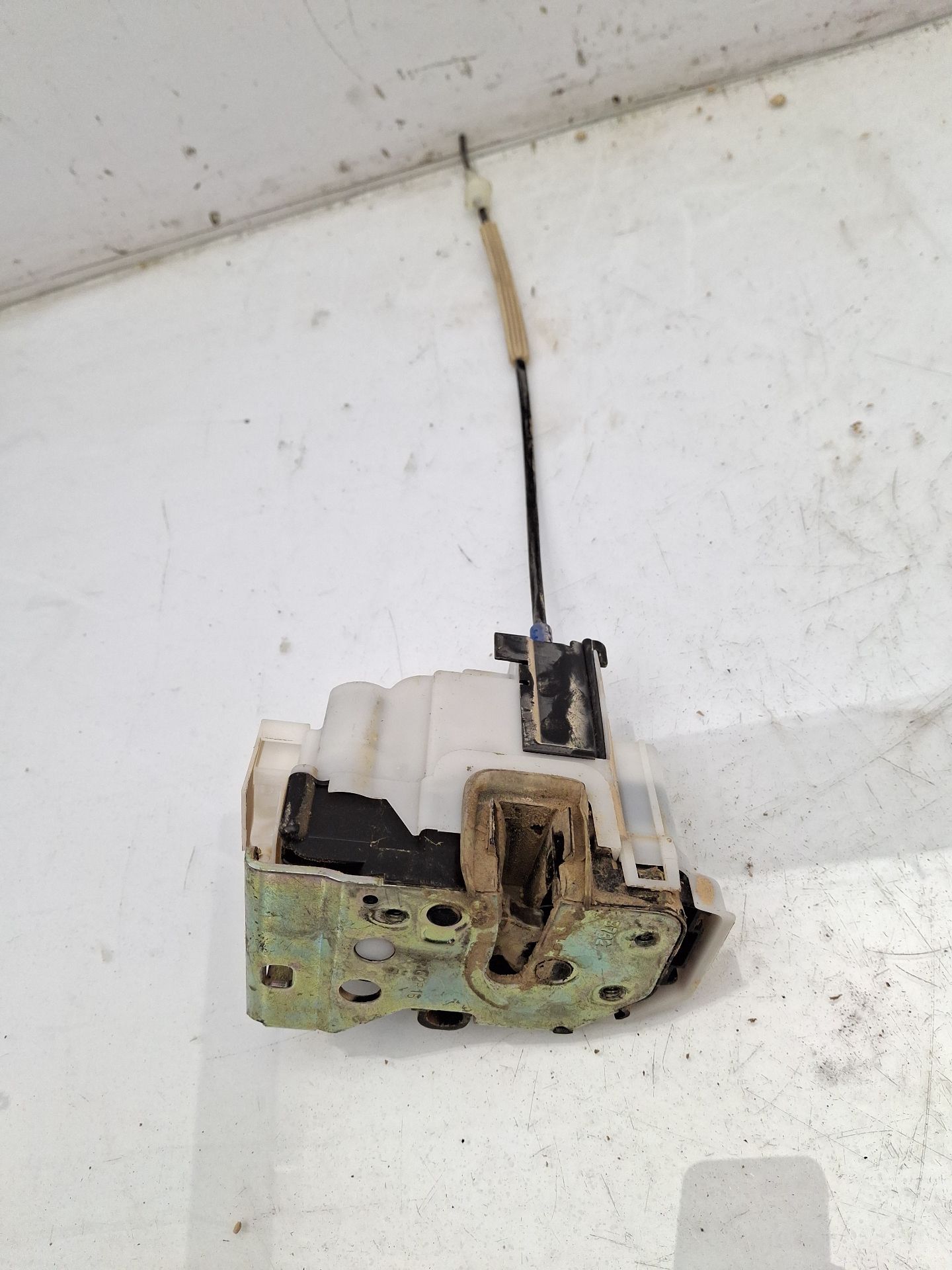 CERRADURA PUERTA DELANTERA DERECHA OPEL COMBO 