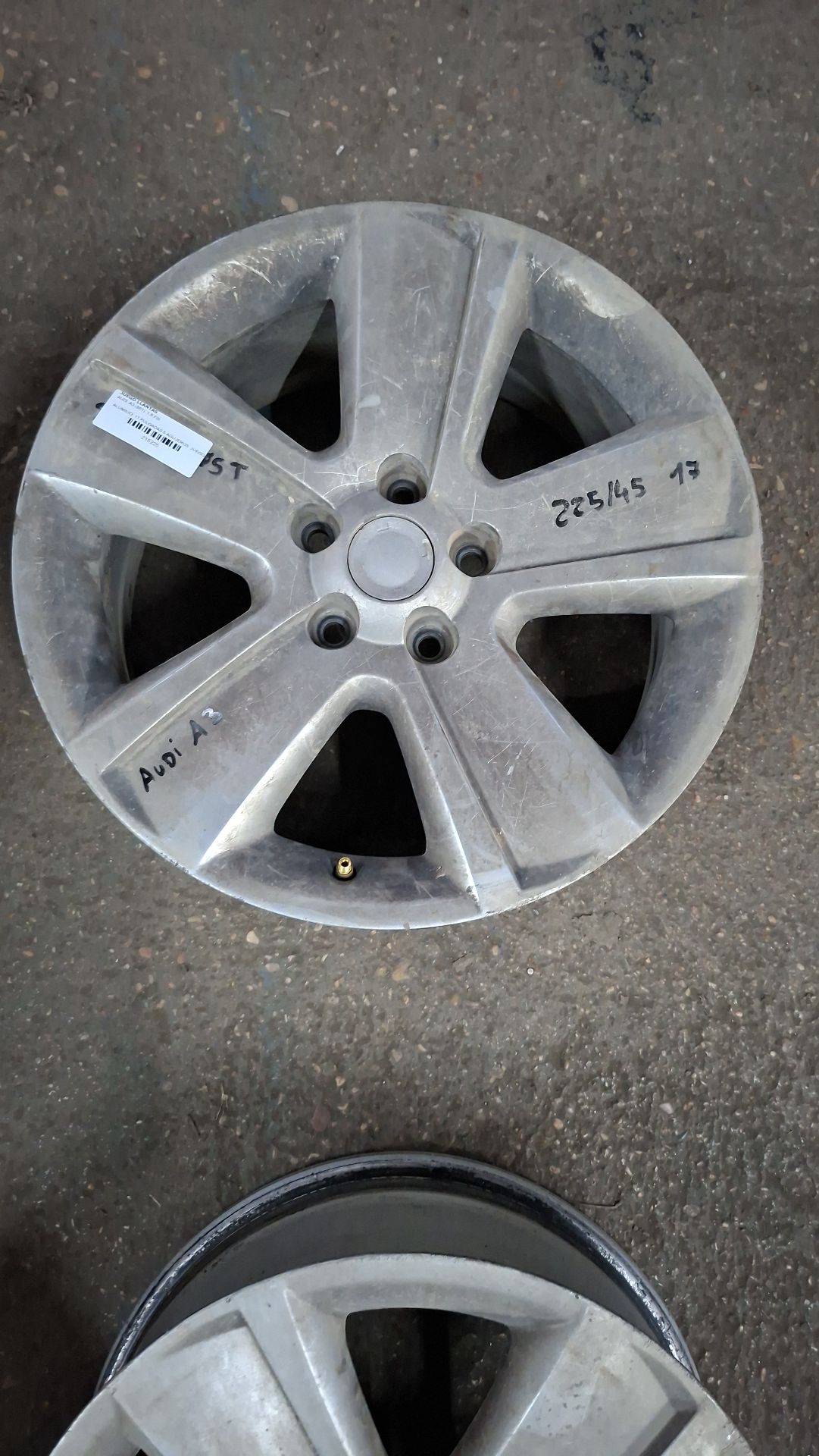  AUDI A3 (8P1) 1.6 FSI