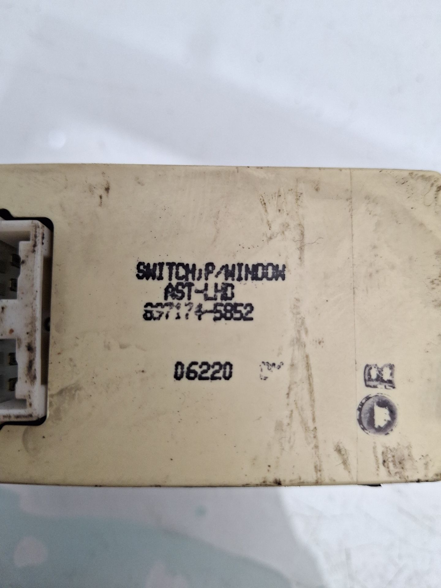 MANDO ELEVALUNAS DELANTERO DERECHO OPEL FRONTERA 