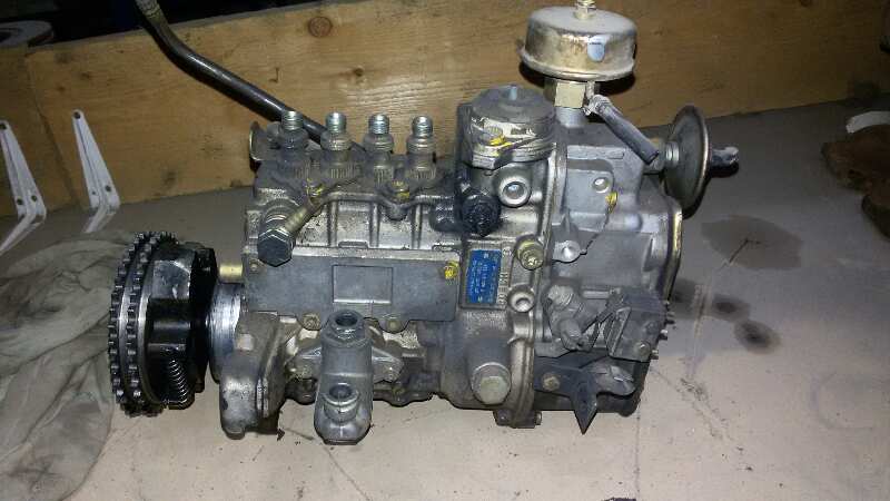 BOMBA INYECCION MERCEDES-BENZ CLASE E OM601D23LA