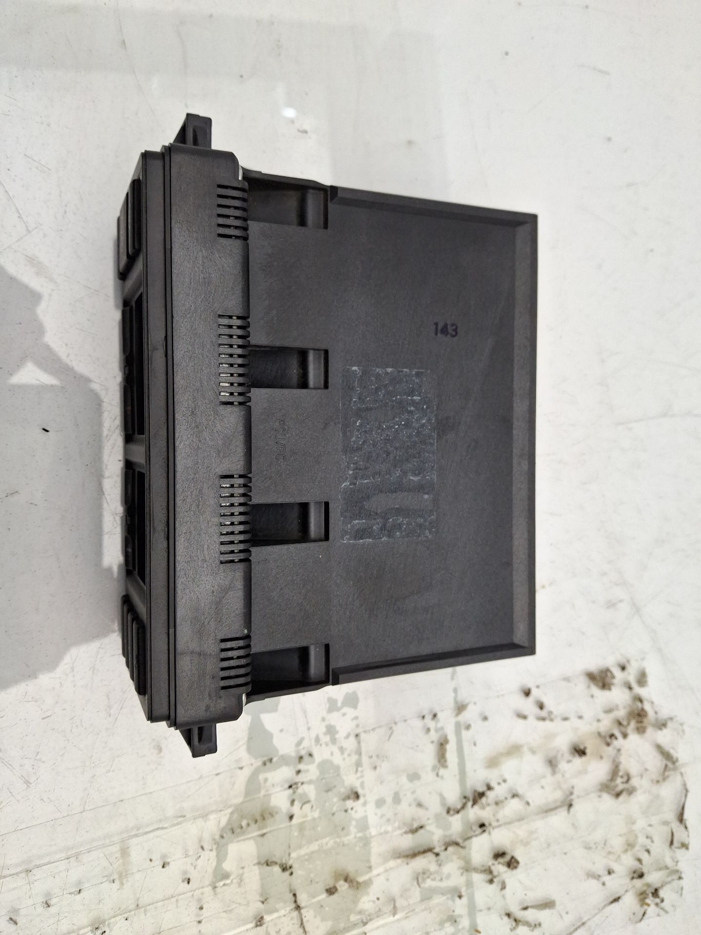  AUDI 100 C3 Sed?n (443, 444) 2.3 E