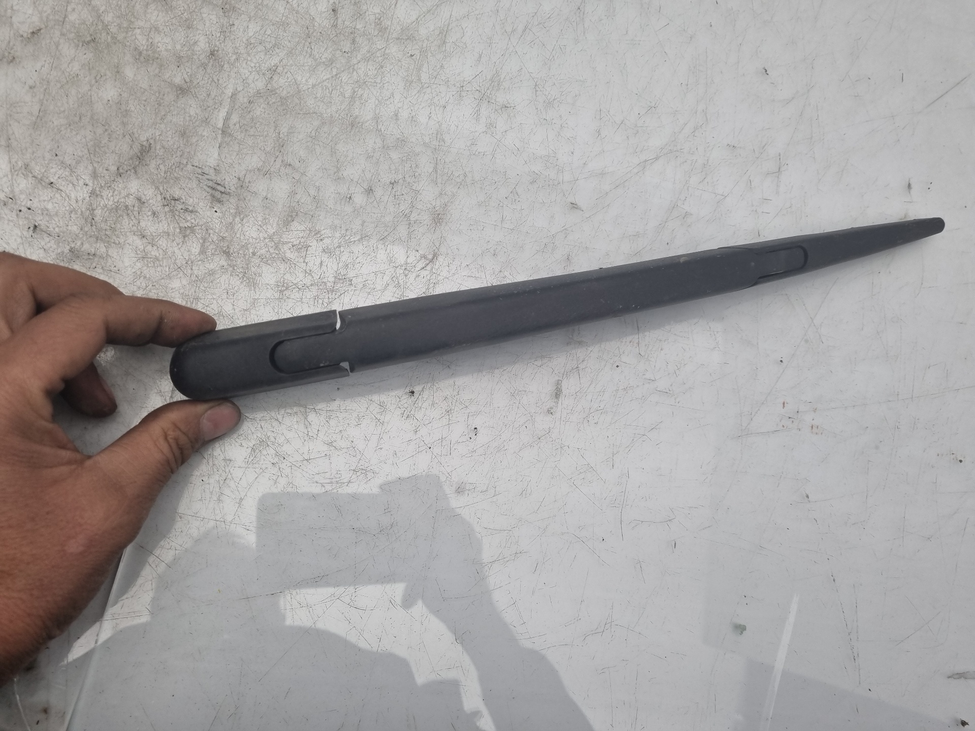 BRAZO LIMPIA TRASERO CITROEN C3 8H01