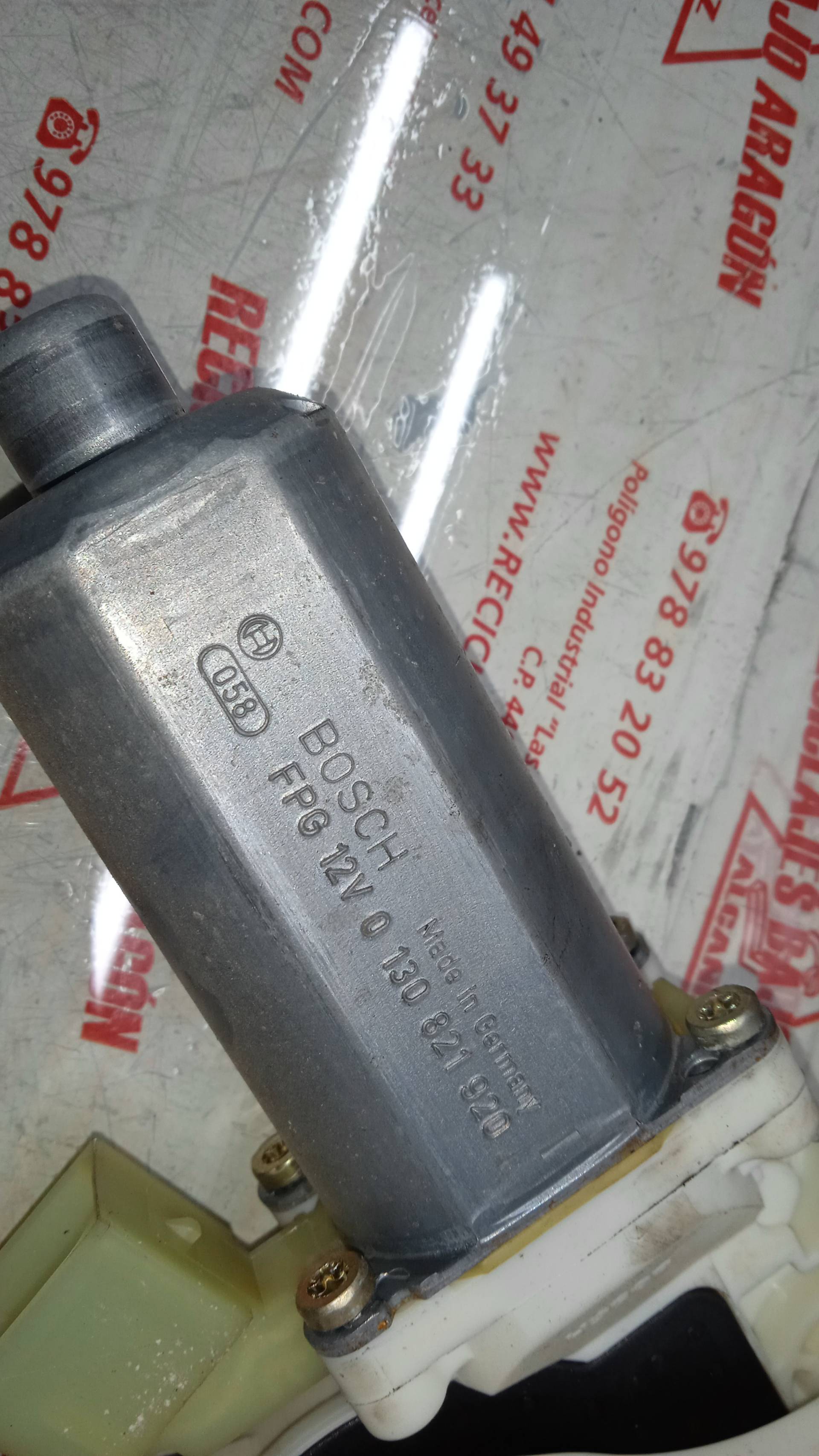 ELEVALUNAS DELANTERO DERECHO MERCEDES-BENZ VANEO 668914