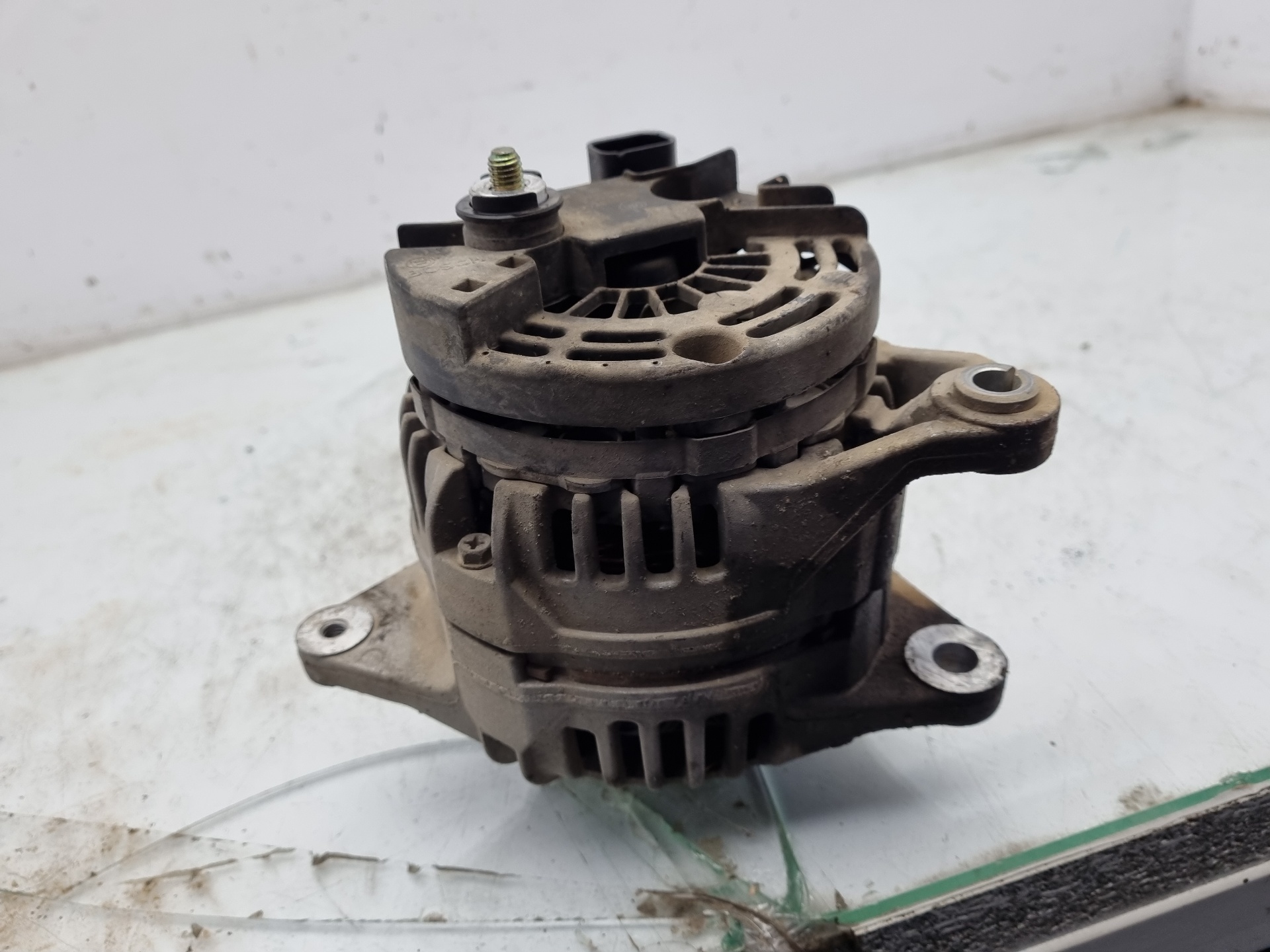 ALTERNADOR MITSUBISHI CARISMA 4G92