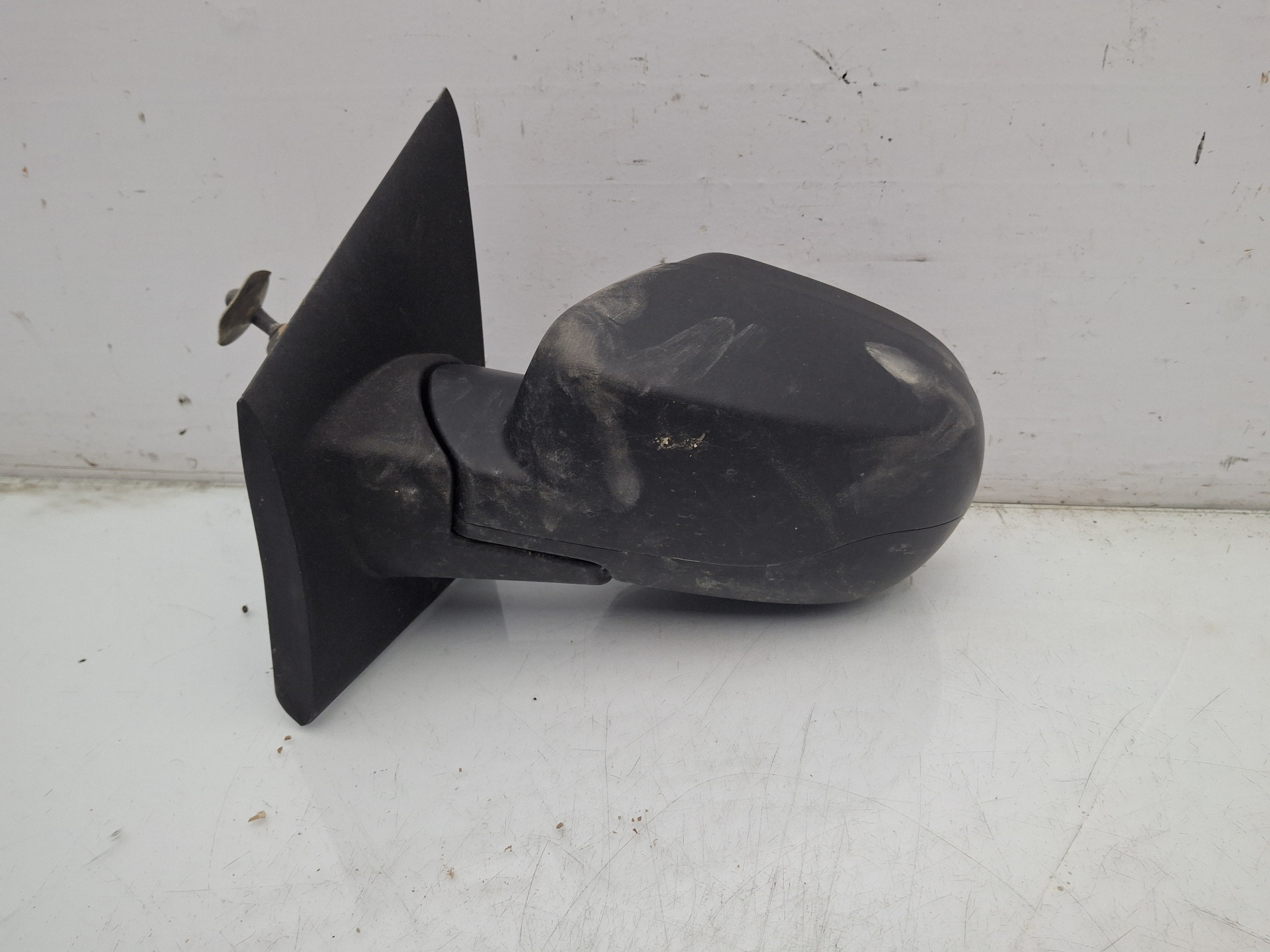 RETROVISOR IZQUIERDO RENAULT TWINGO K9K 17