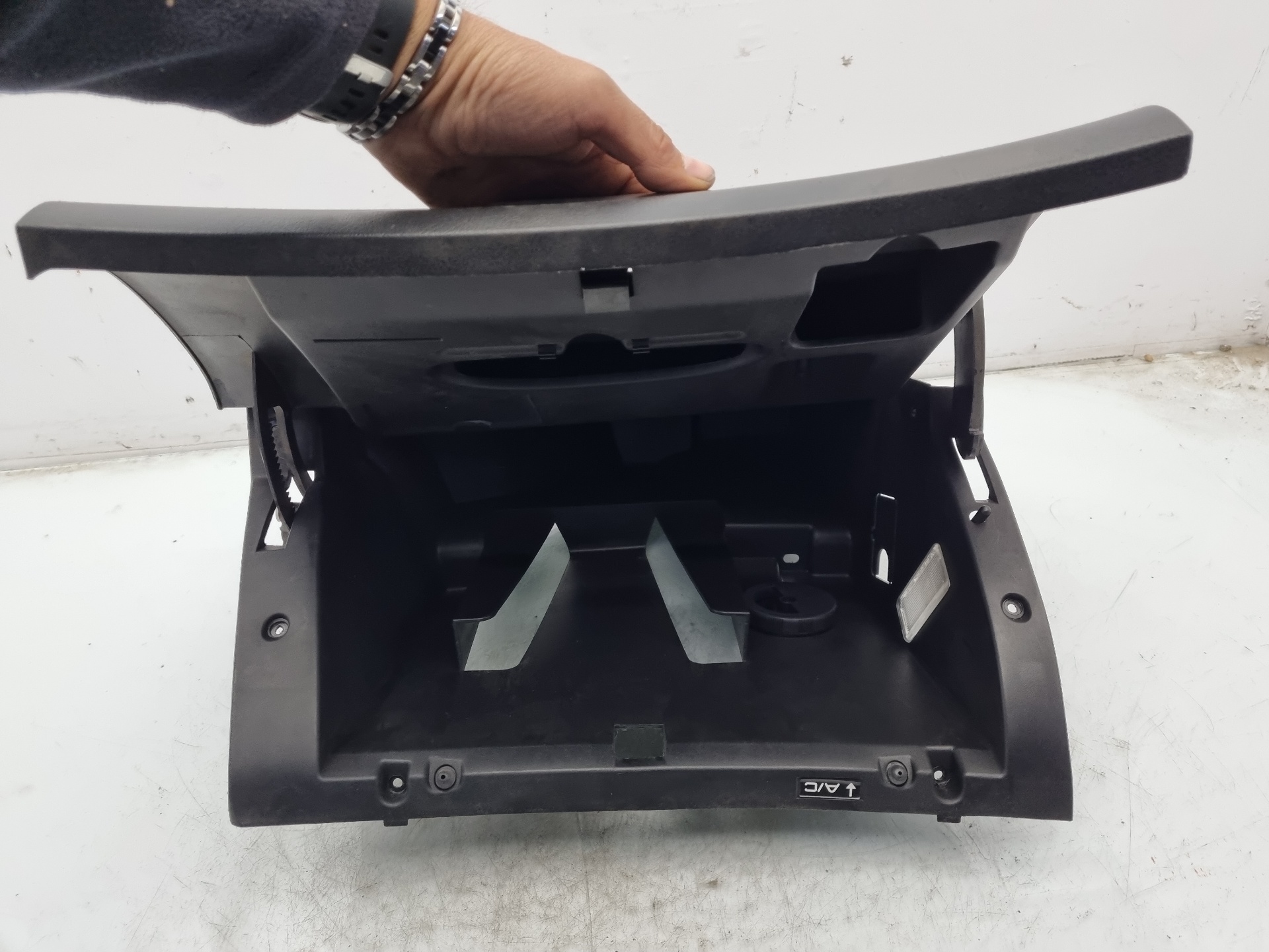 GUANTERA PEUGEOT 307 BERLINA (S2) 9HZ