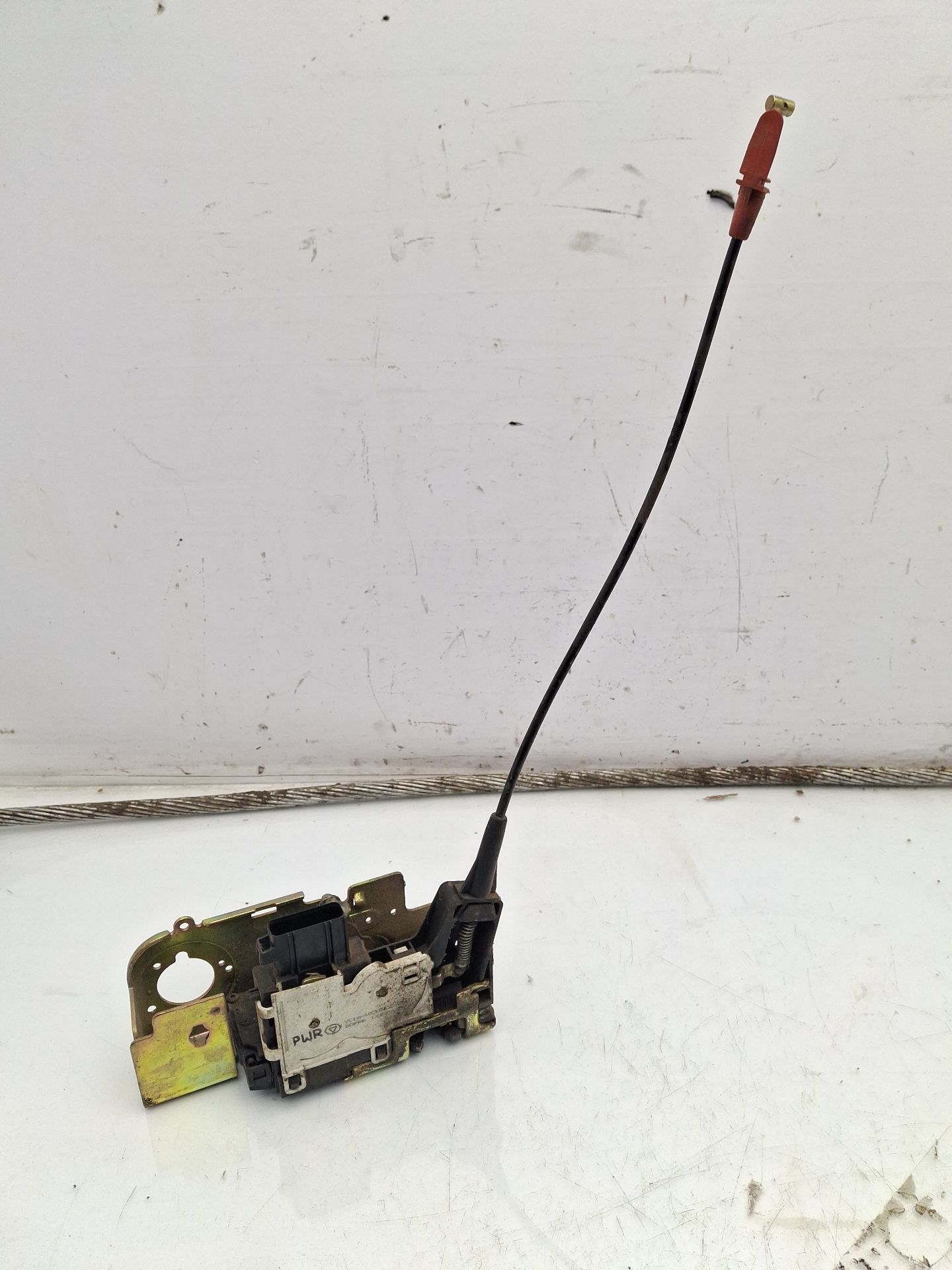 CERRADURA PUERTA DELANTERA DERECHA FORD TRANSIT 