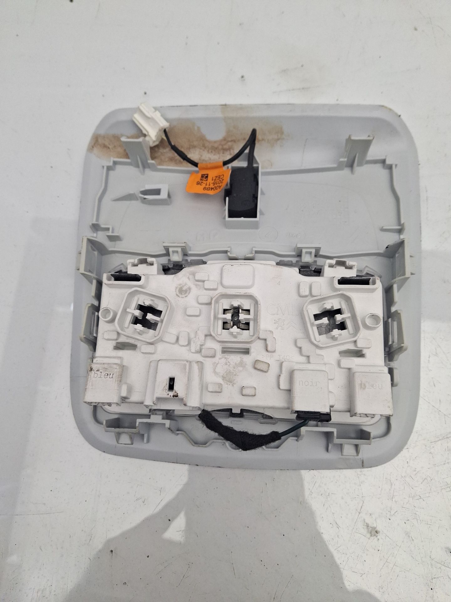 LUZ INTERIOR PEUGEOT 208 