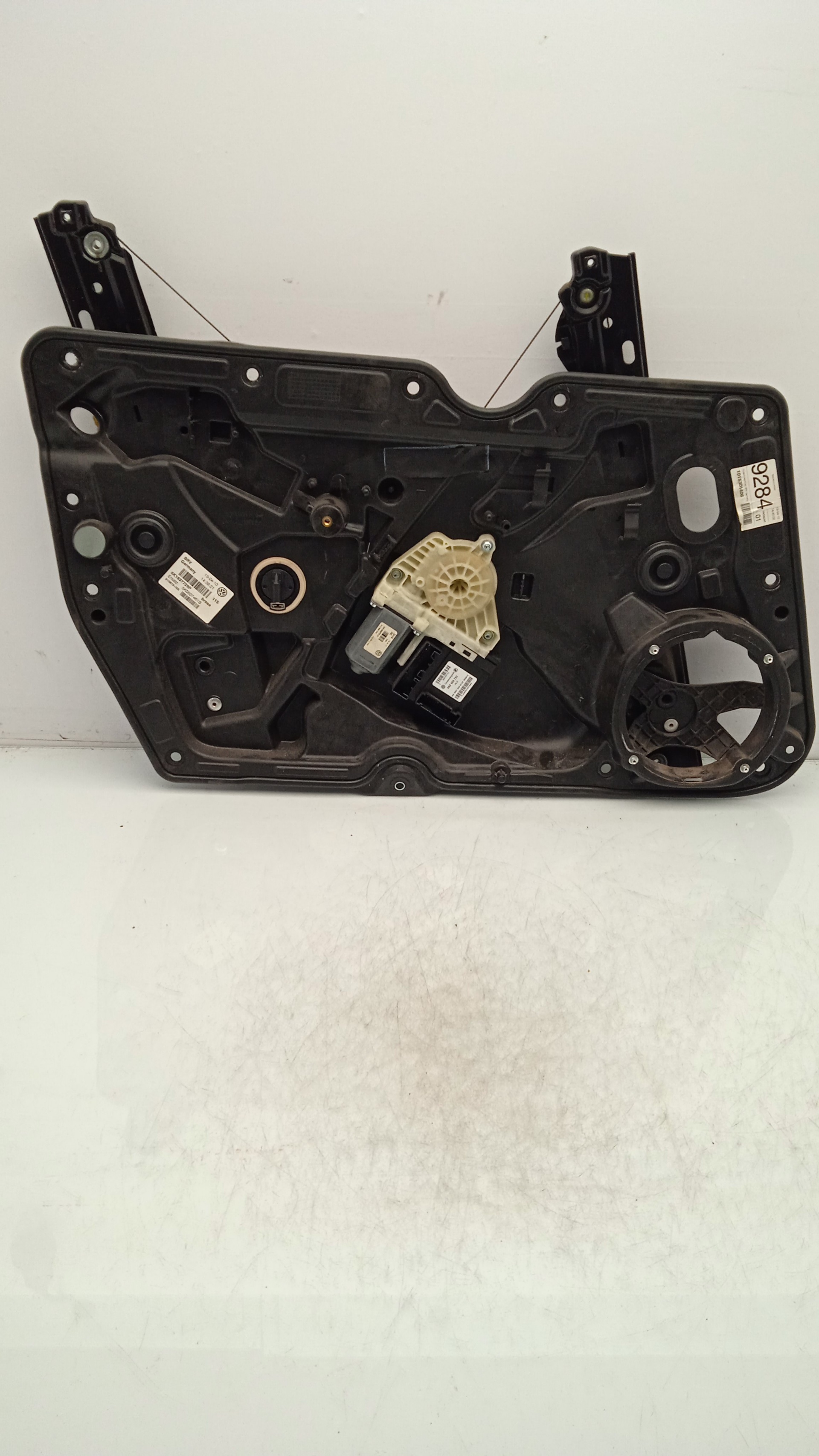 ELEVALUNAS DELANTERO IZQUIERDO VOLKSWAGEN GOLF CAY