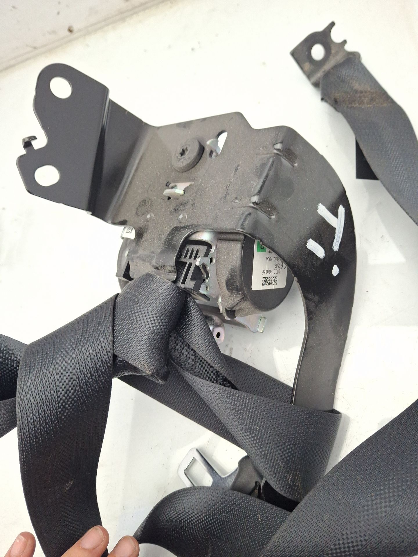 CINTURON SEGURIDAD TRASERO IZQUIERDO NISSAN JUKE 