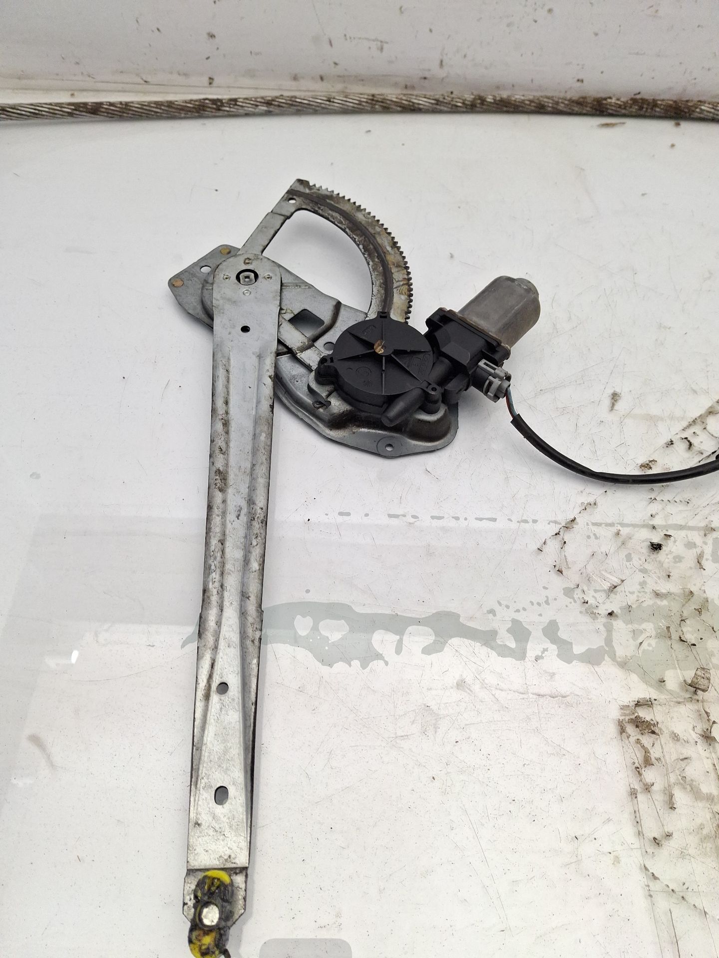 ELEVALUNAS DELANTERO IZQUIERDO FORD TRANSIT 