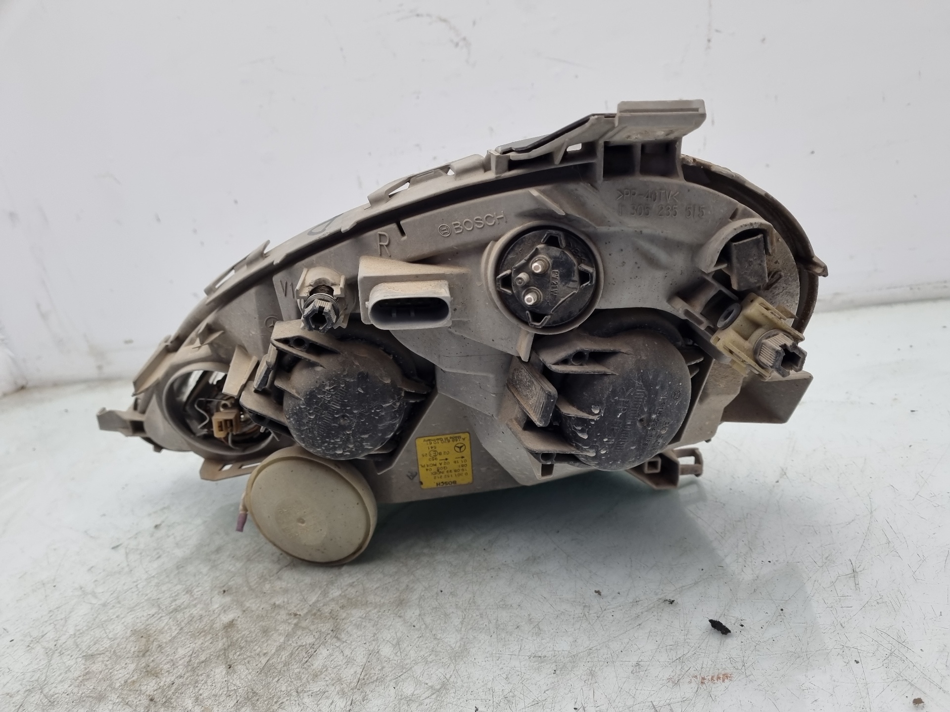 FARO DERECHO MERCEDES-BENZ CLASE A M166960