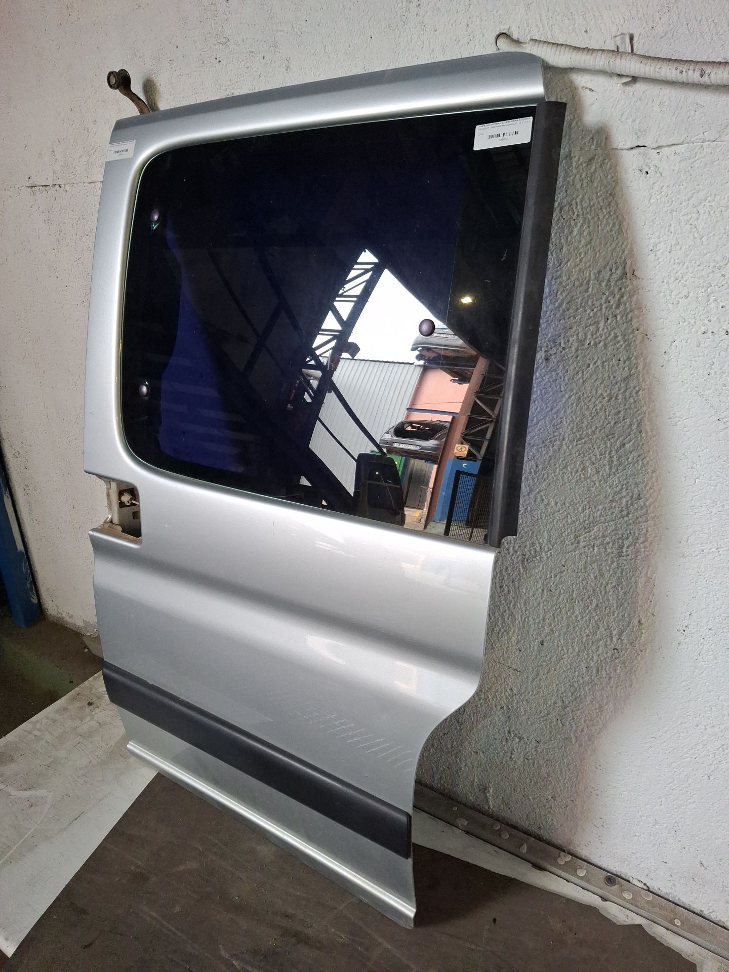 PUERTA LATERAL CORREDERA IZQUIERDA PEUGEOT PARTNER 