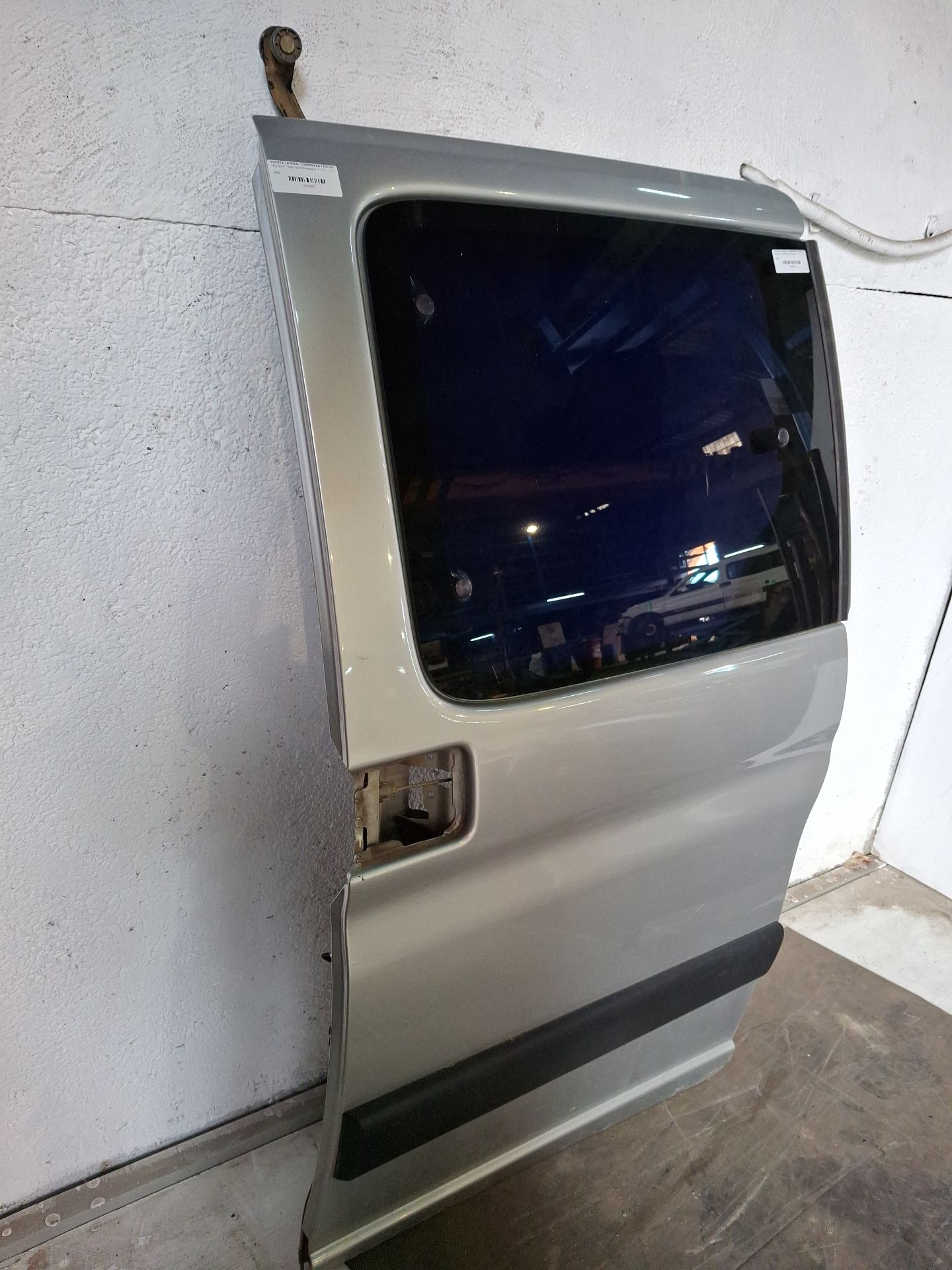 PUERTA LATERAL CORREDERA IZQUIERDA PEUGEOT PARTNER 