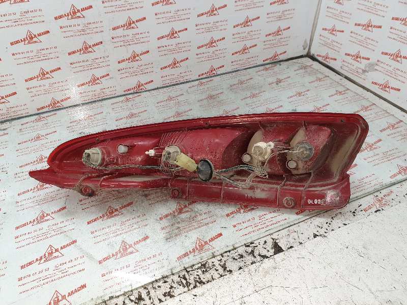 PILOTO TRASERO IZQUIERDO DAEWOO TACUMA T20SED