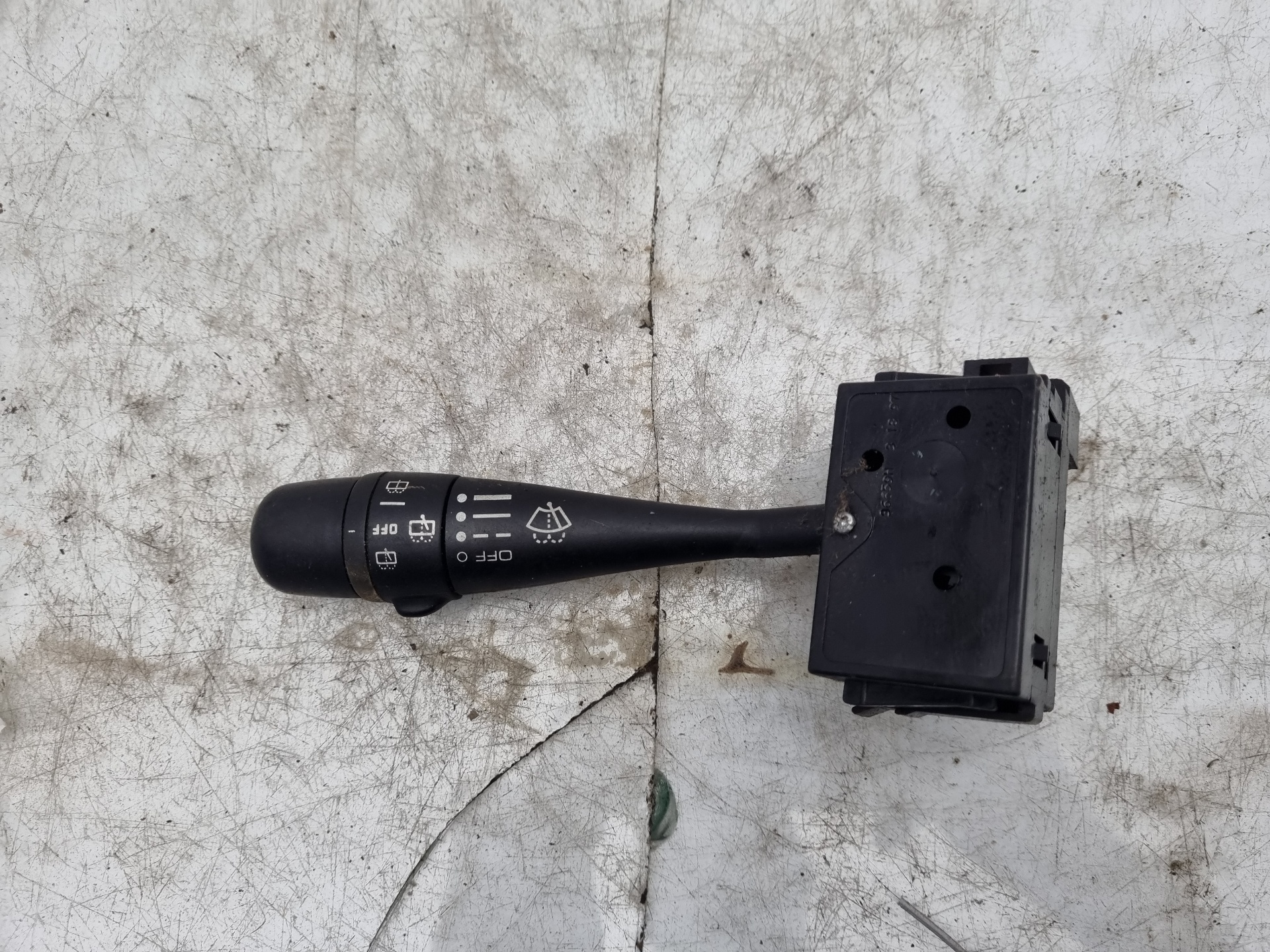 MANDO INTERMITENTES NISSAN SERENA LD23