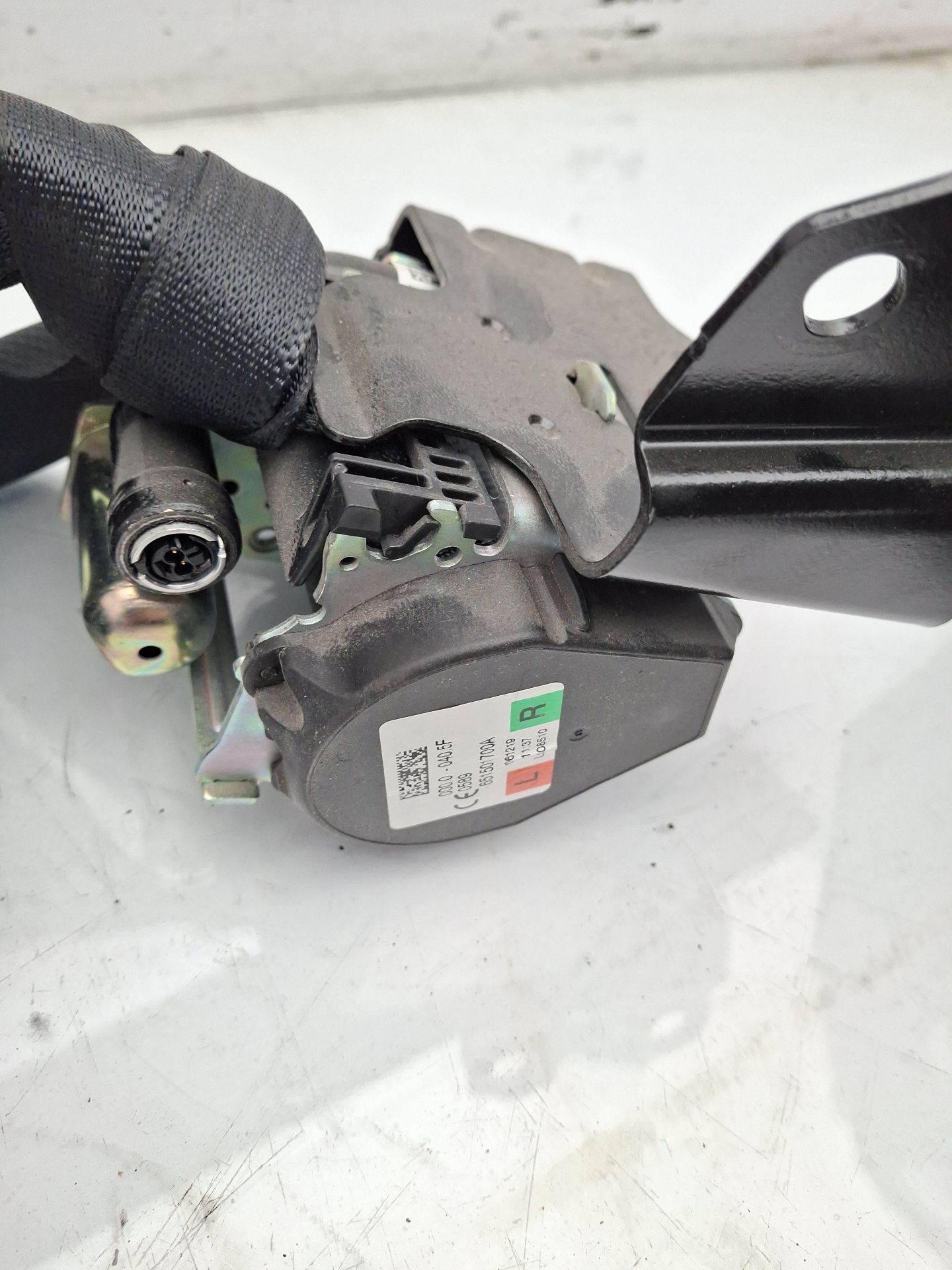 CINTURON SEGURIDAD TRASERO DERECHO NISSAN JUKE 