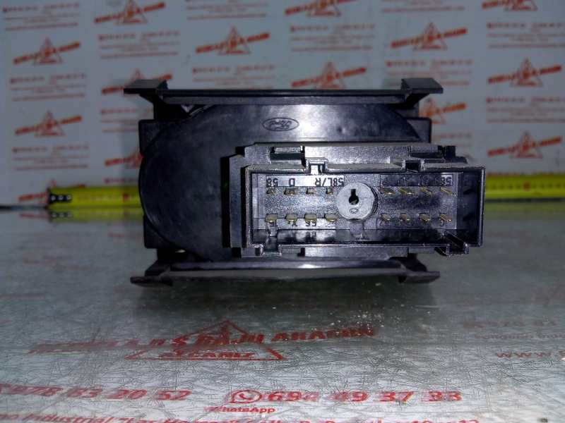 MANDO LUCES FORD FOCUS G8DA