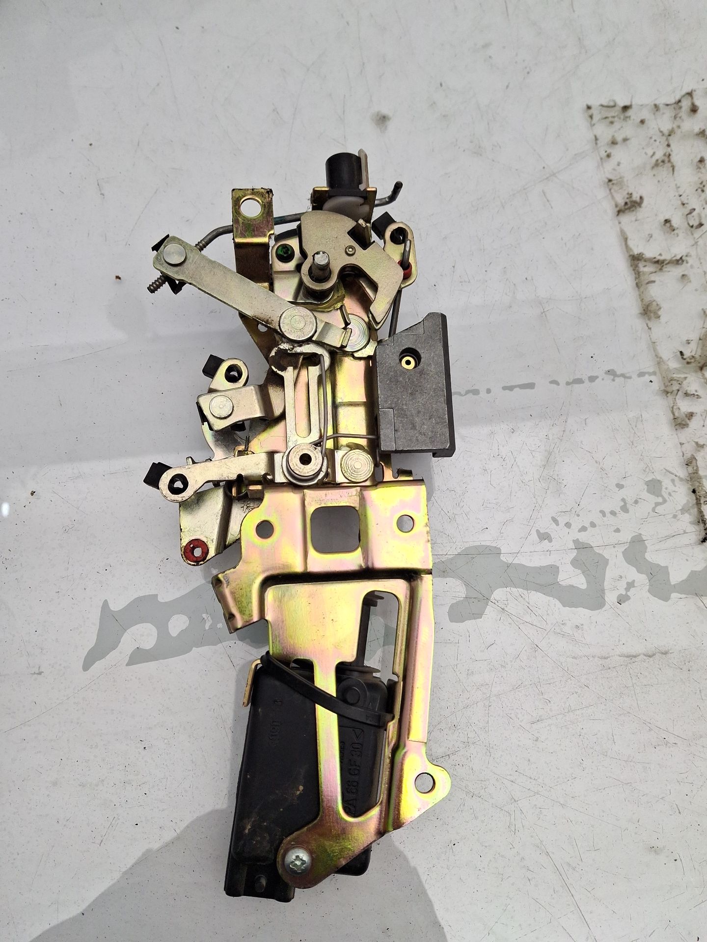 CERRADURA PUERTA LATERAL IZQUIERDA PEUGEOT PARTNER 