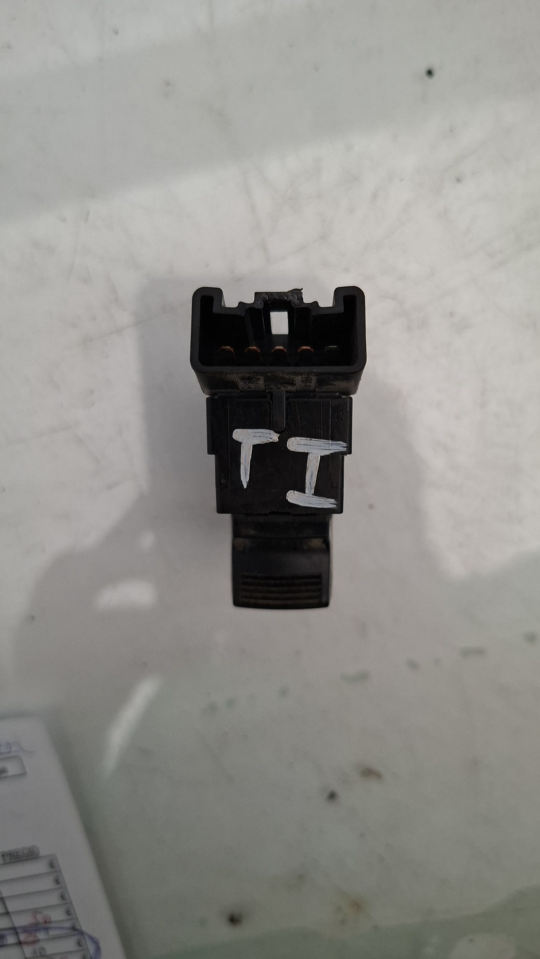 MANDO ELEVALUNAS TRASERO IZQUIERDO SUZUKI SX4 
