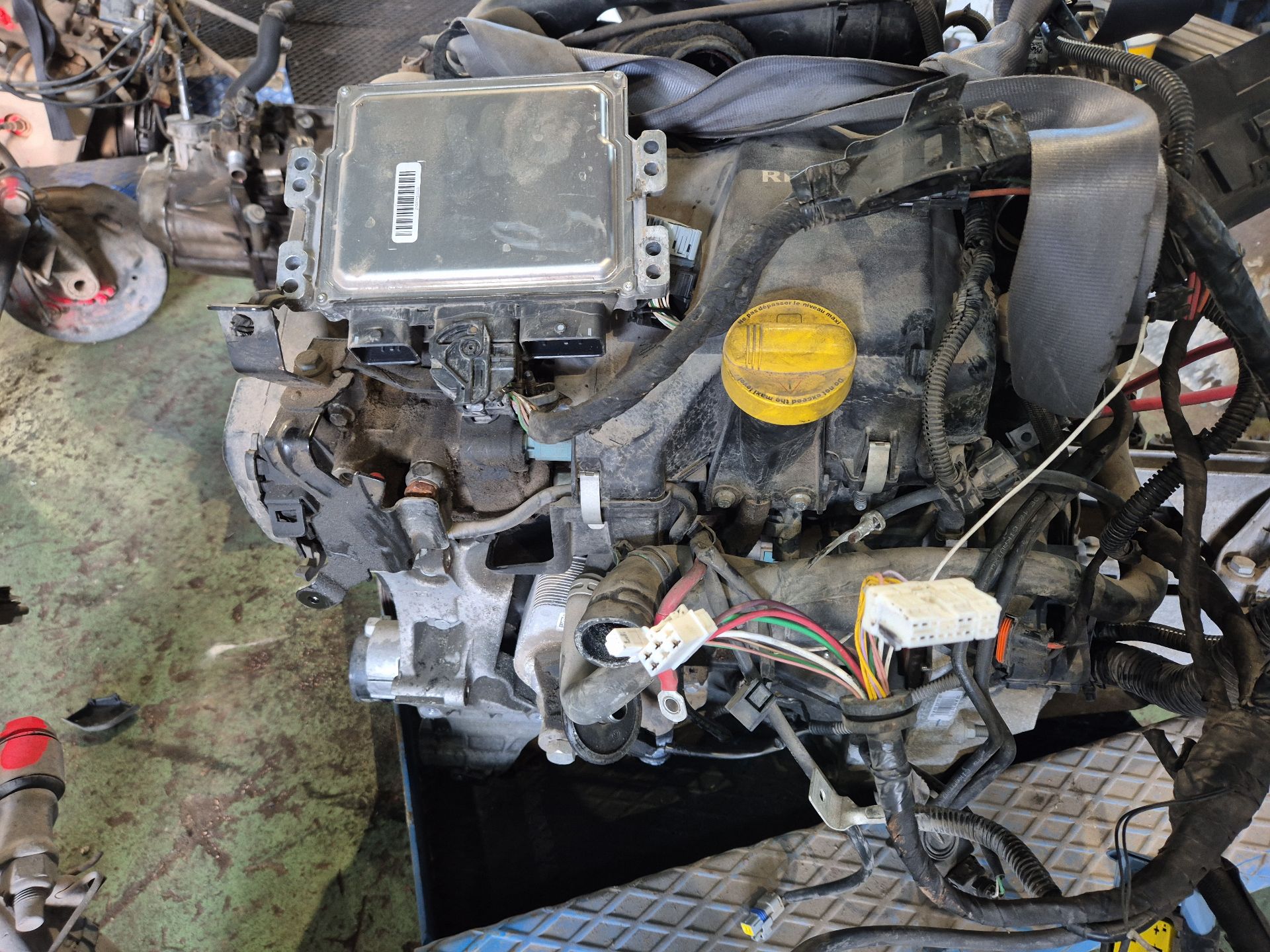 MOTOR COMPLETO RENAULT CLIO 