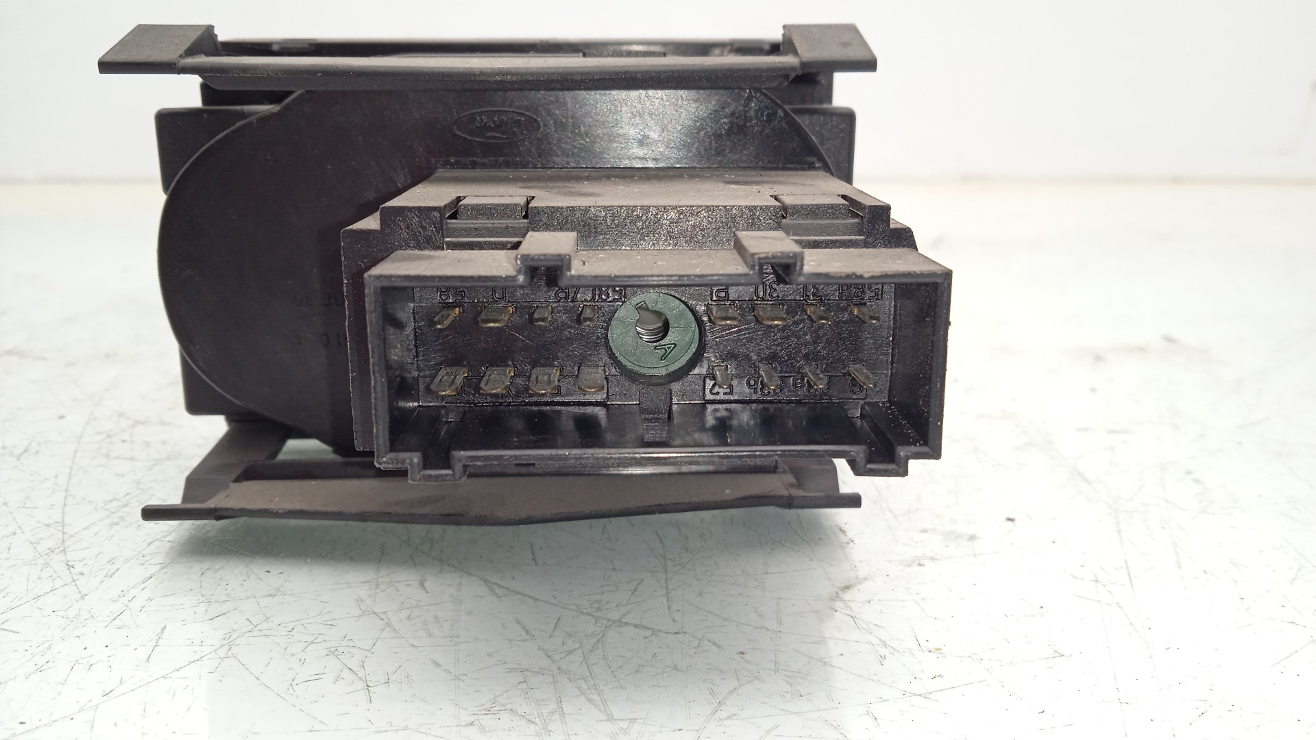 MANDO LUCES FORD FOCUS G6DA