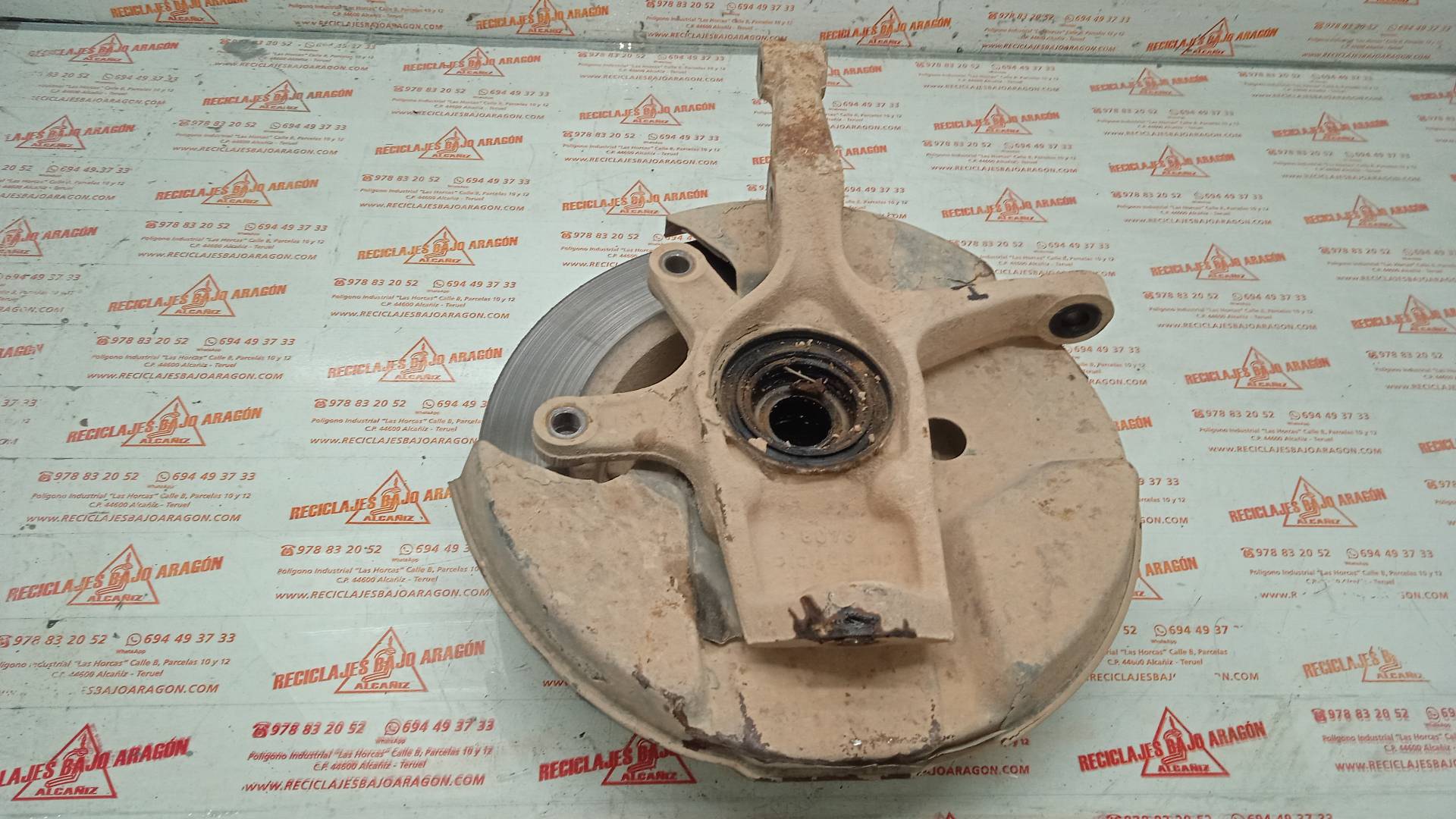 MANGUETA DELANTERA IZQUIERDA SUZUKI VITARA G16B