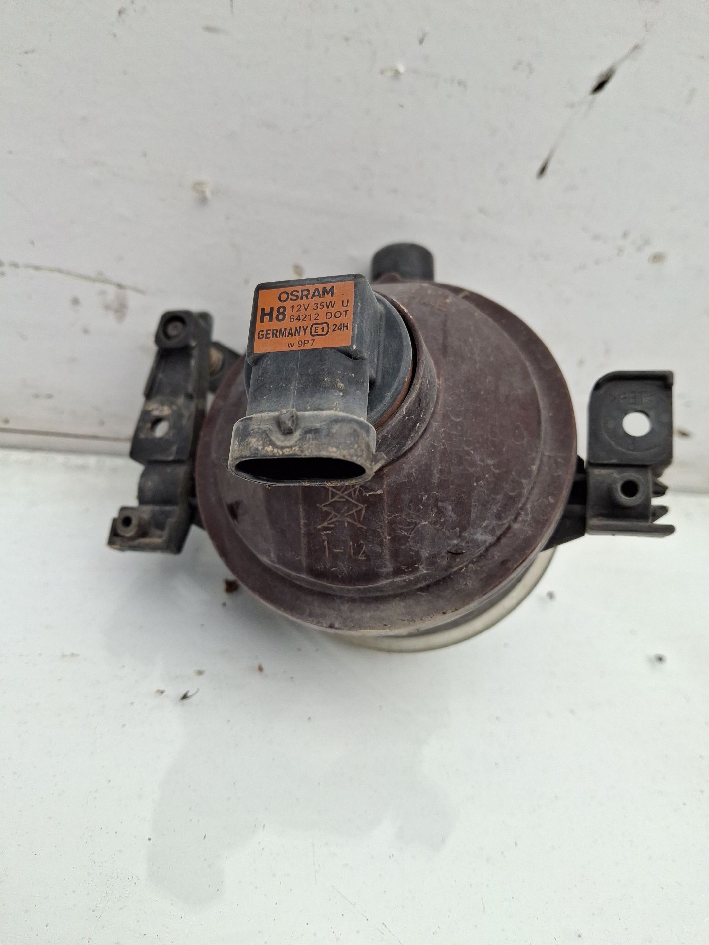 FARO ANTINIEBLA DERECHO FORD KUGA 